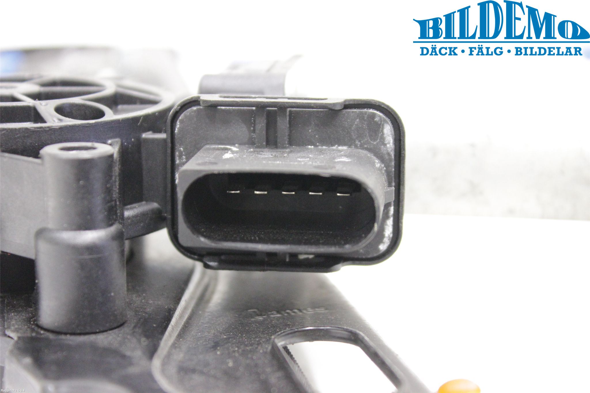 BMW 3 F30/F31/F80 12-19 Vindusheis El Komp