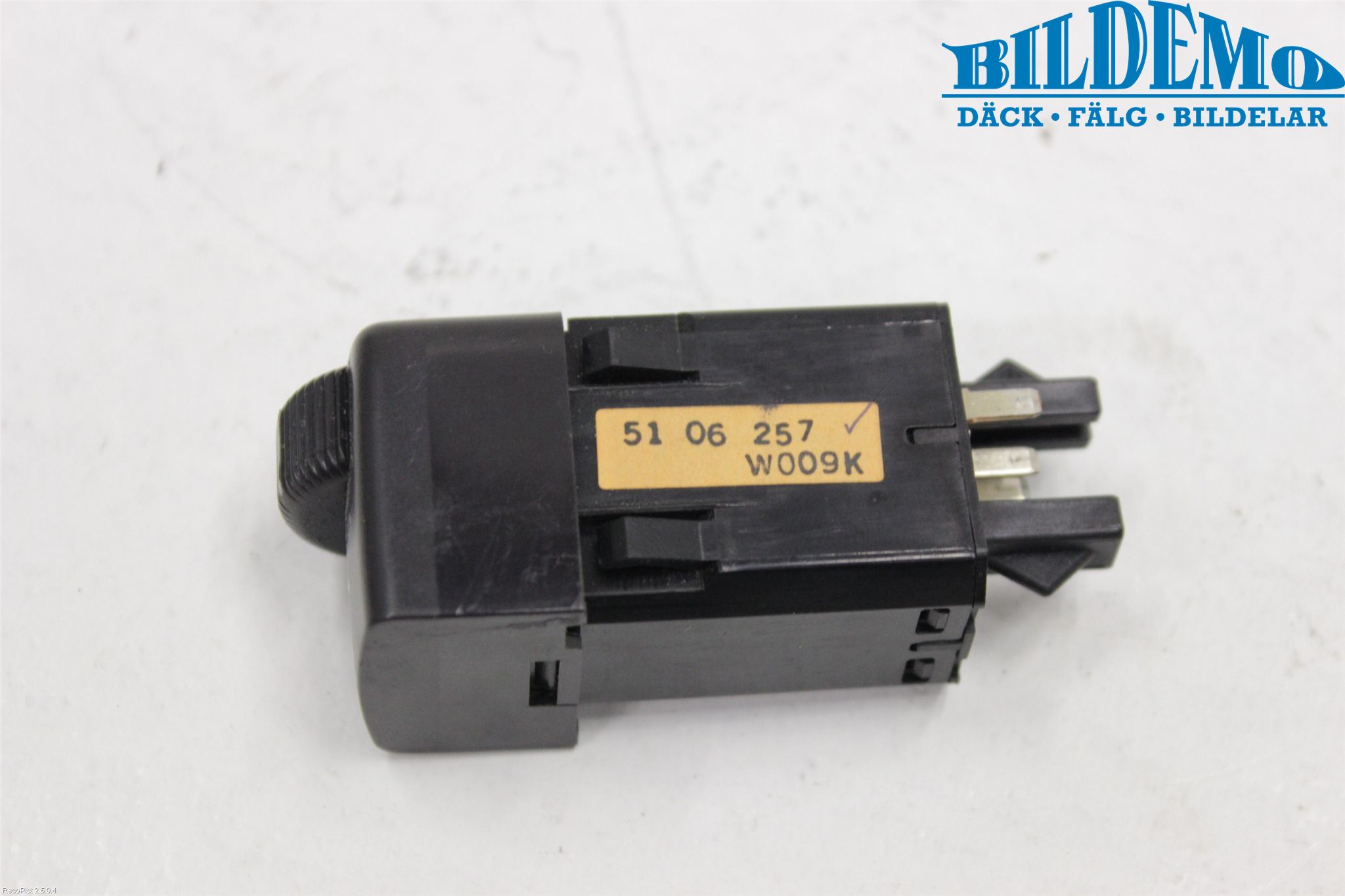 Saab 9-3 VER 1 98-03 Frontlykt Lysspredderreg