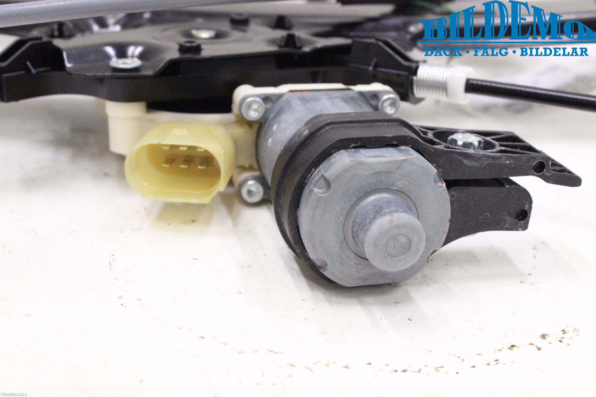 BMW 5 E60/61 Sed/Tou 02-10 Vindusheis El Komp