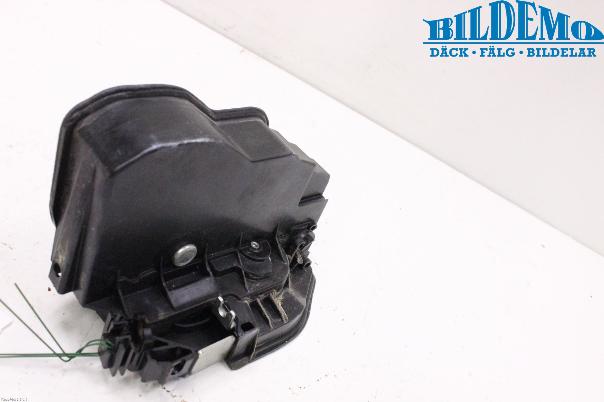 BMW 5 E60/61 Sed/Tou 02-10 Dørlås - Låsekasse