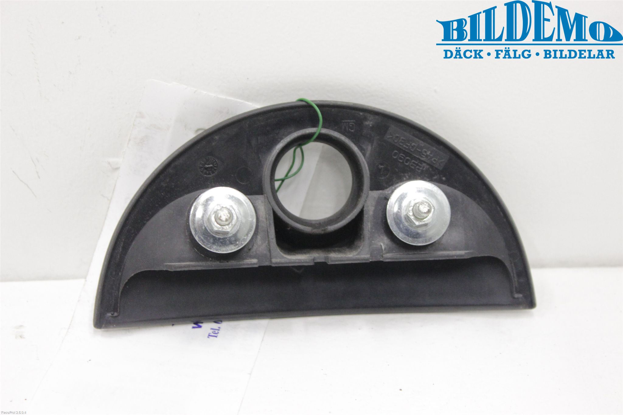 Opel CORSA C    00-06 Bakluke Handtak Ytre