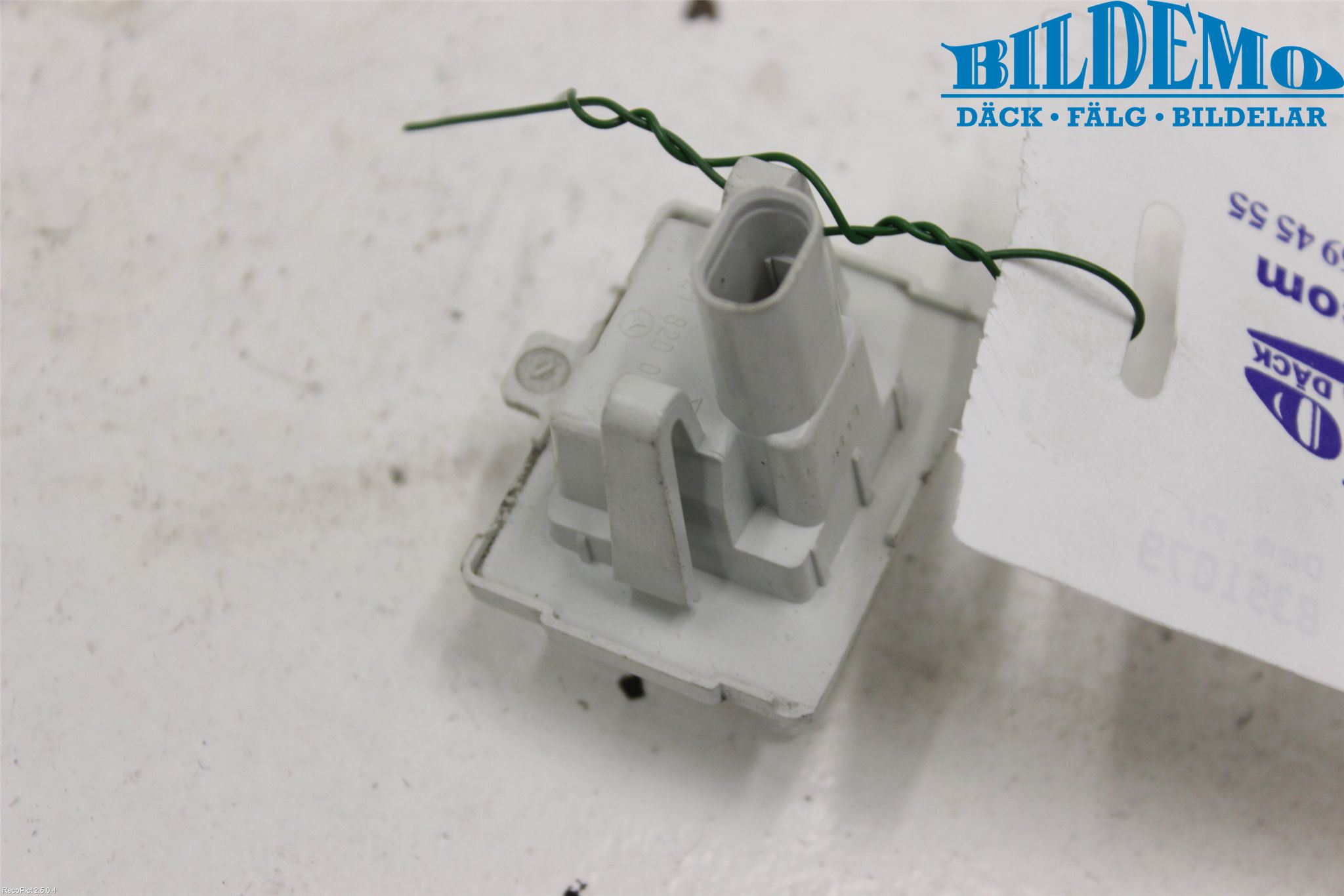 Mercedes-Benz MB C-KLASS (W204) 07-15 Skilt Belysning