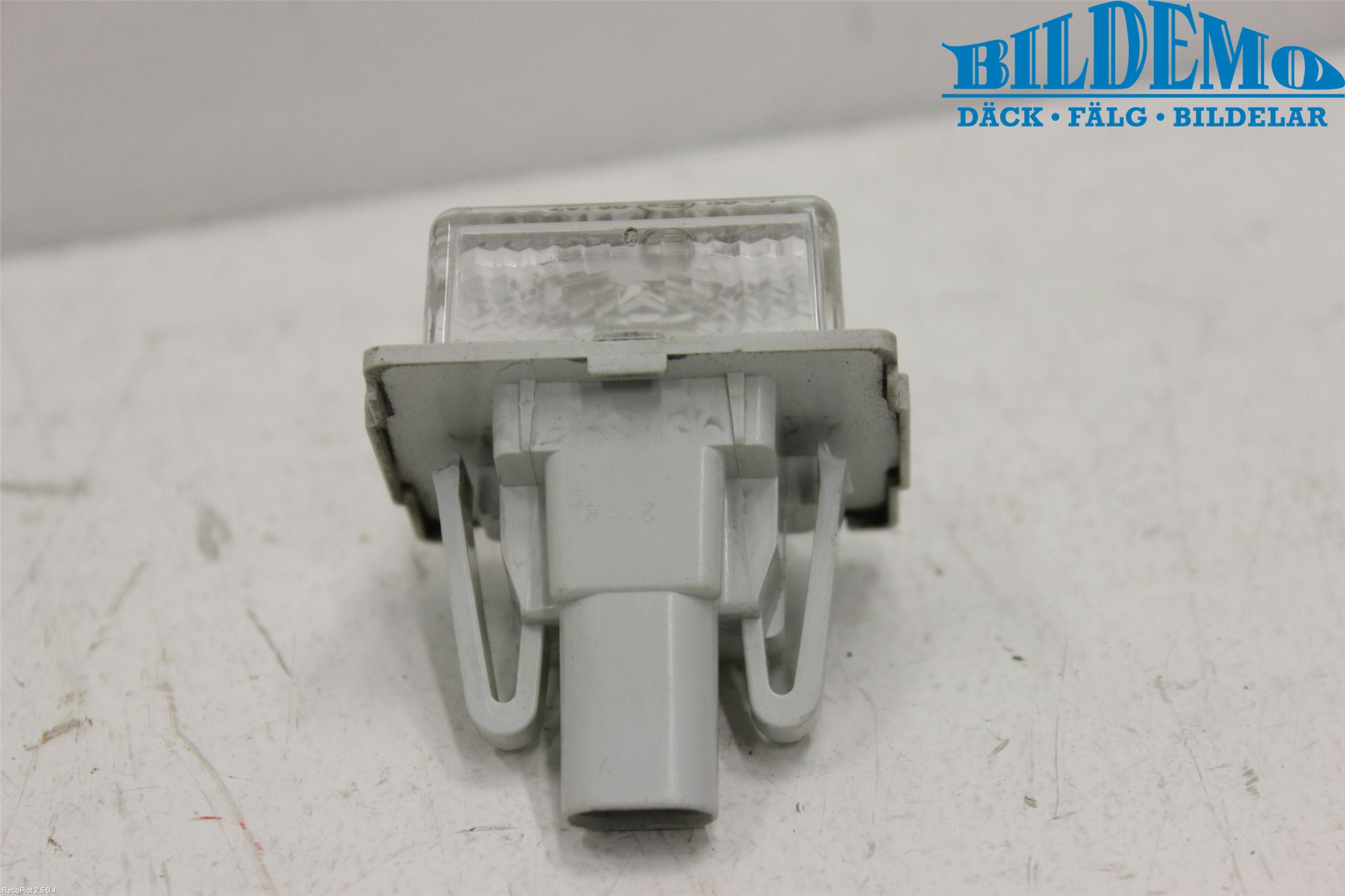 Mercedes-Benz MB E-KLASS (W212) 09-16 Skilt Belysning