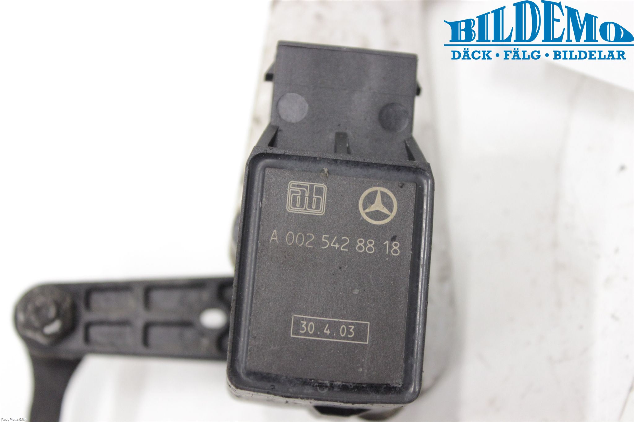 Mercedes-Benz MB SL-KLASS (R230) 00-11 Giver Akselerasjon