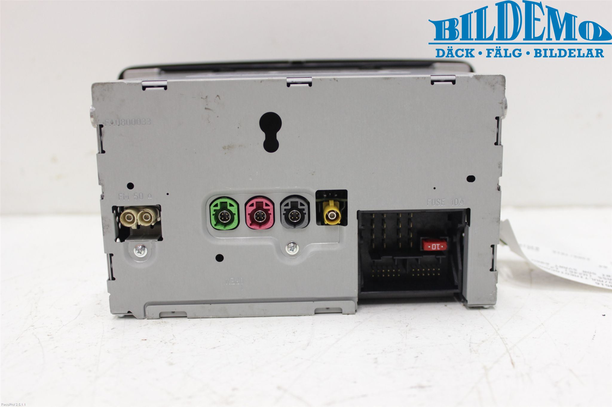 Mercedes-Benz MB B-KLASS (W246/W242) 12-19 Stereo Radio Med Cd