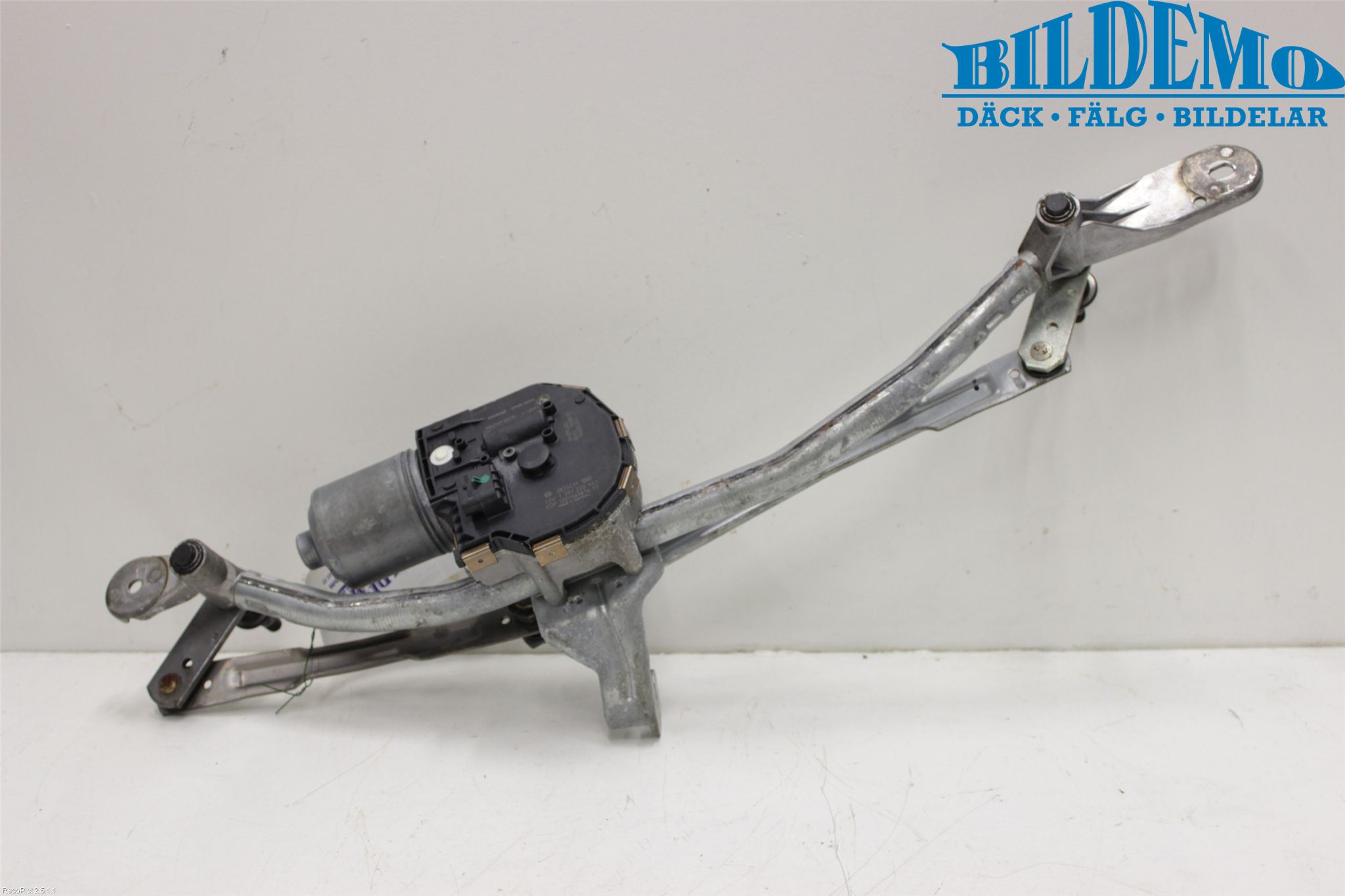 BMW 5 F10/F11/F18 09-17 Viskermotor Frontrute