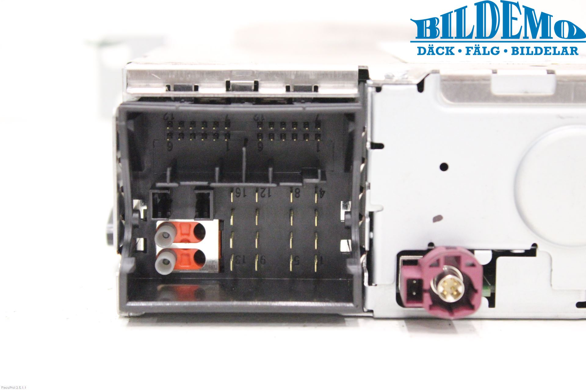 BMW 5 F10/F11/F18 09-17 Stereo Radio Med Cd