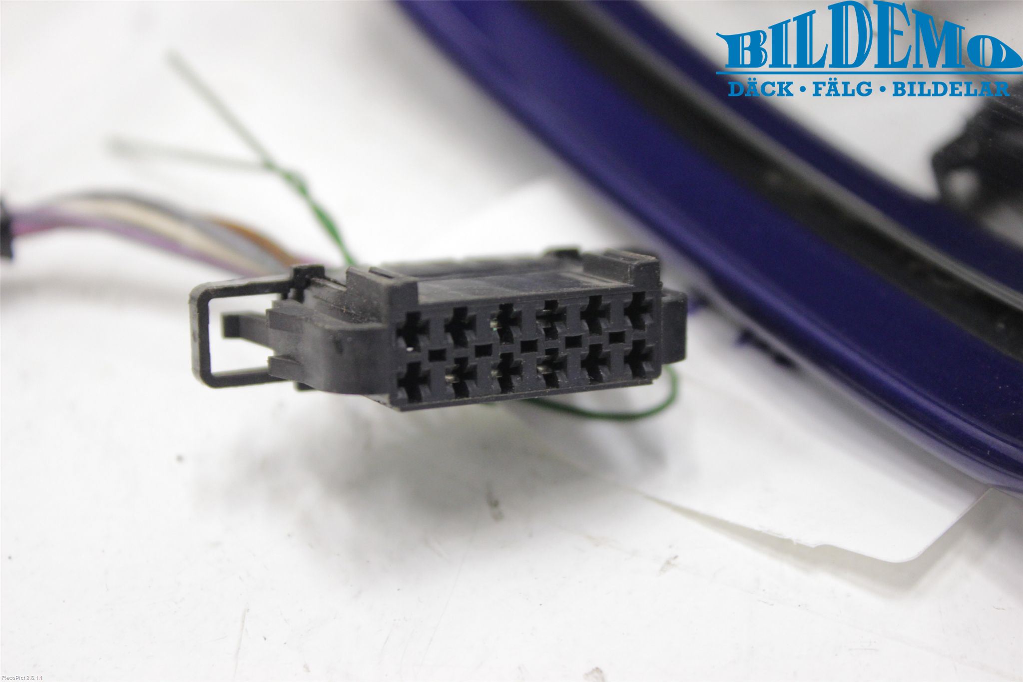 Volkswagen VW PASSAT 01-05 Speil H M-El Justering