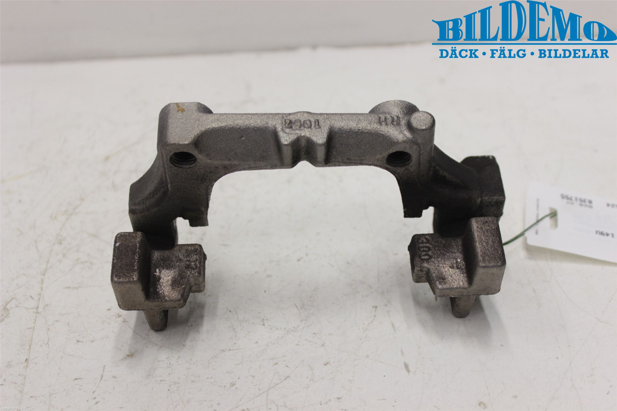 Mercedes-Benz MB C-KLASS (W205) 14-21 Bremsecaliper Feste Holder