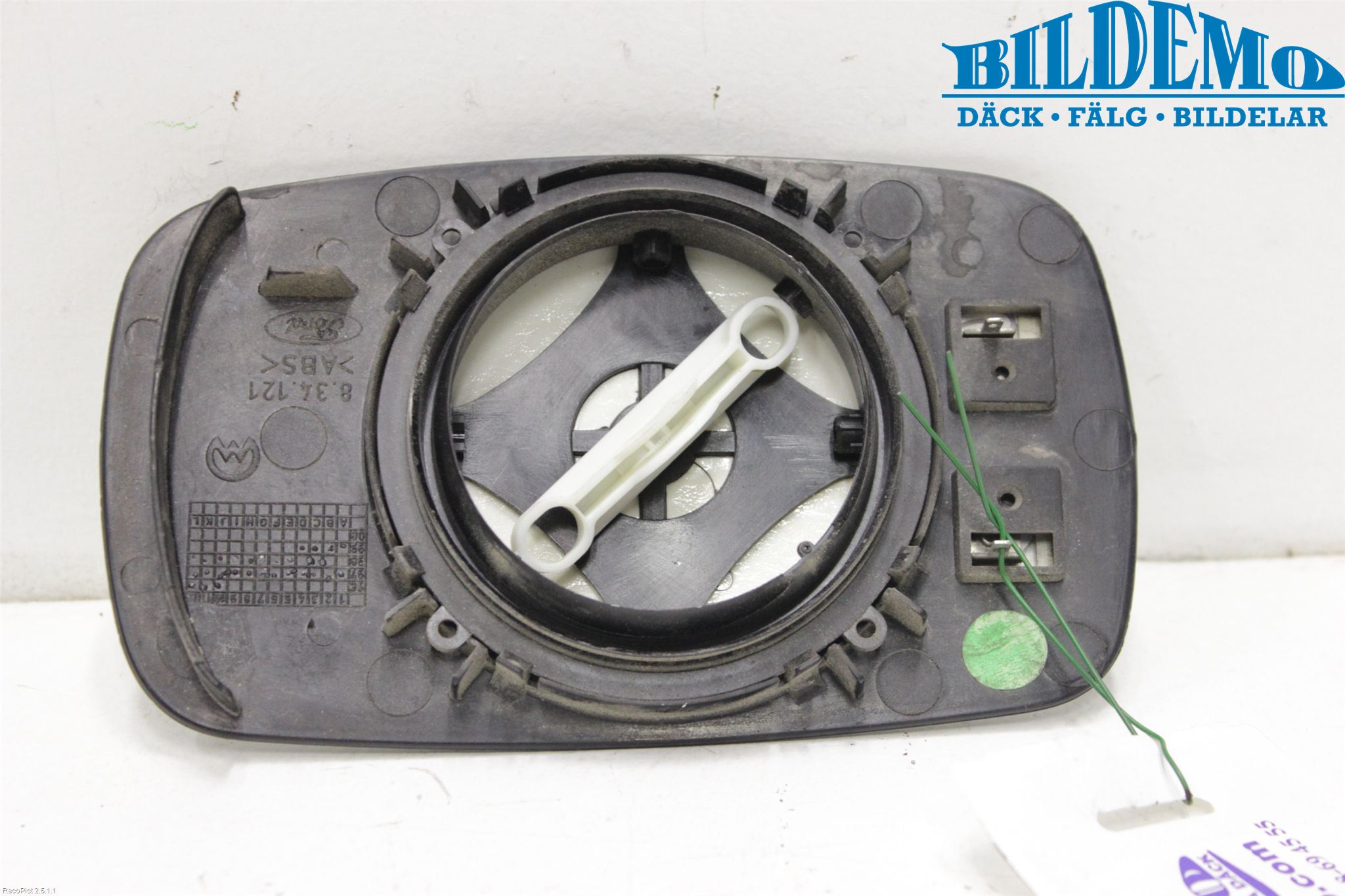 Ford MONDEO     97-01 Speil Glass V