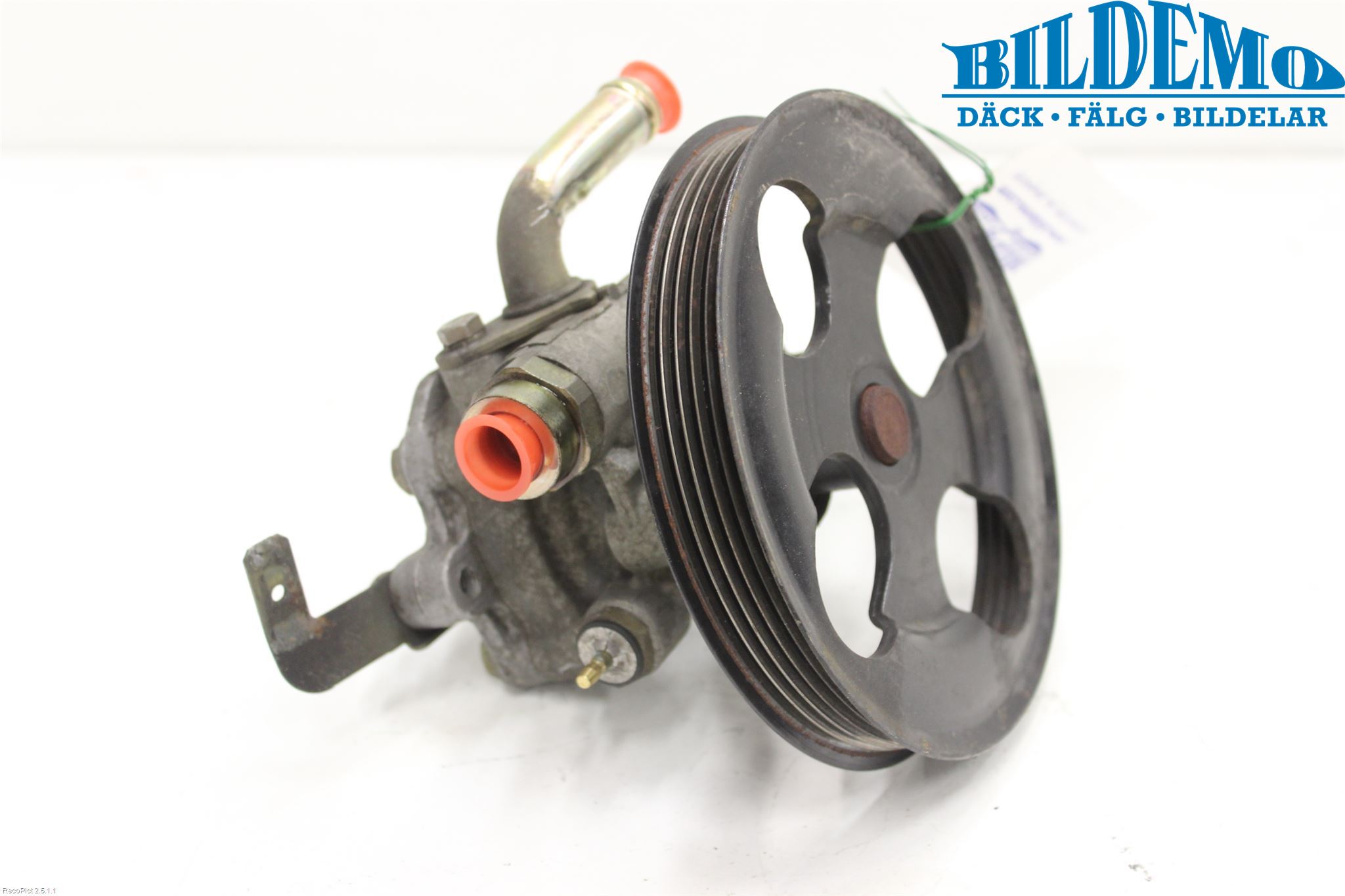 Mitsubishi PAJERO  99-06 Servo Pumpe