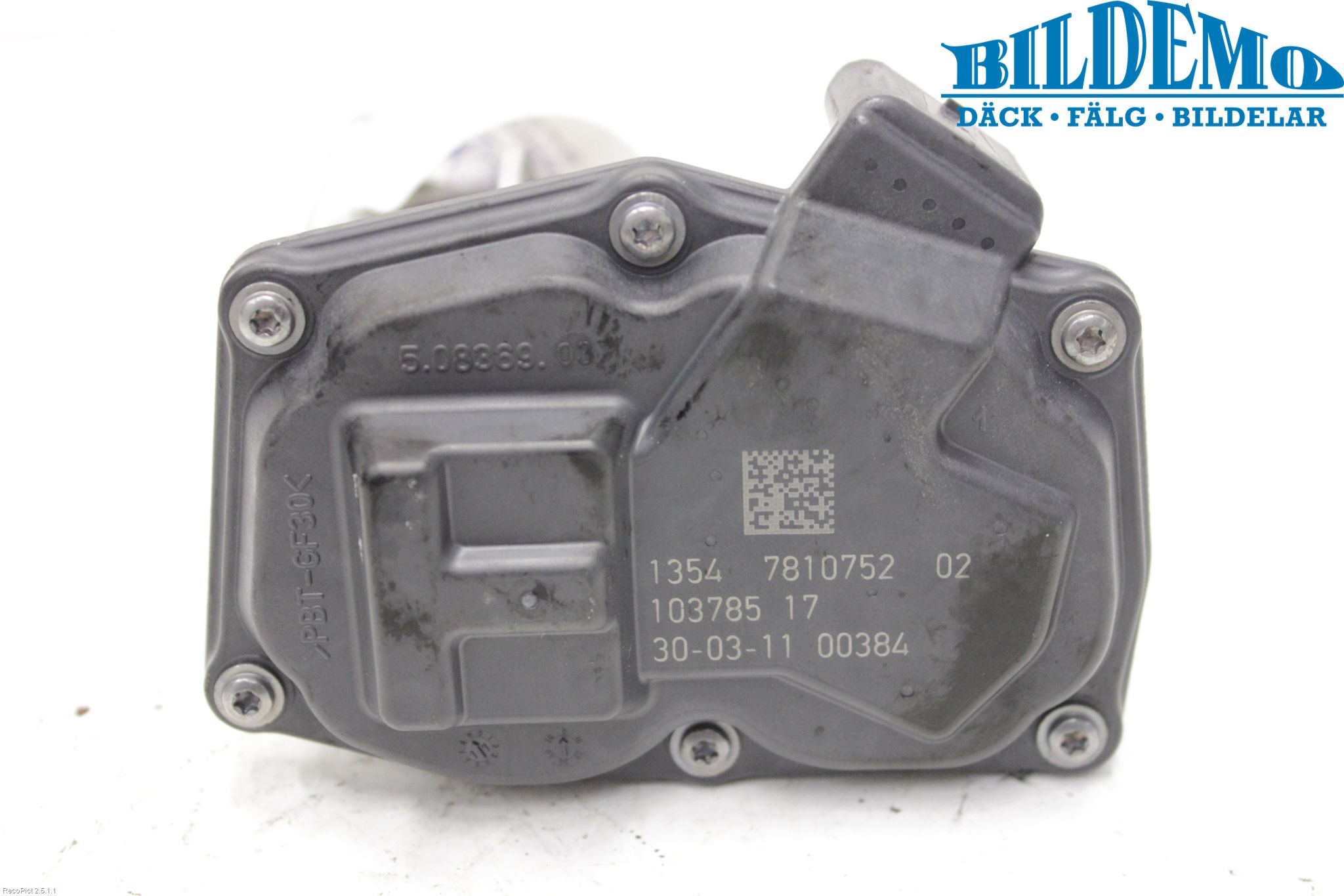 BMW 5 F10/F11/F18 09-17 Inns Spjeldhus