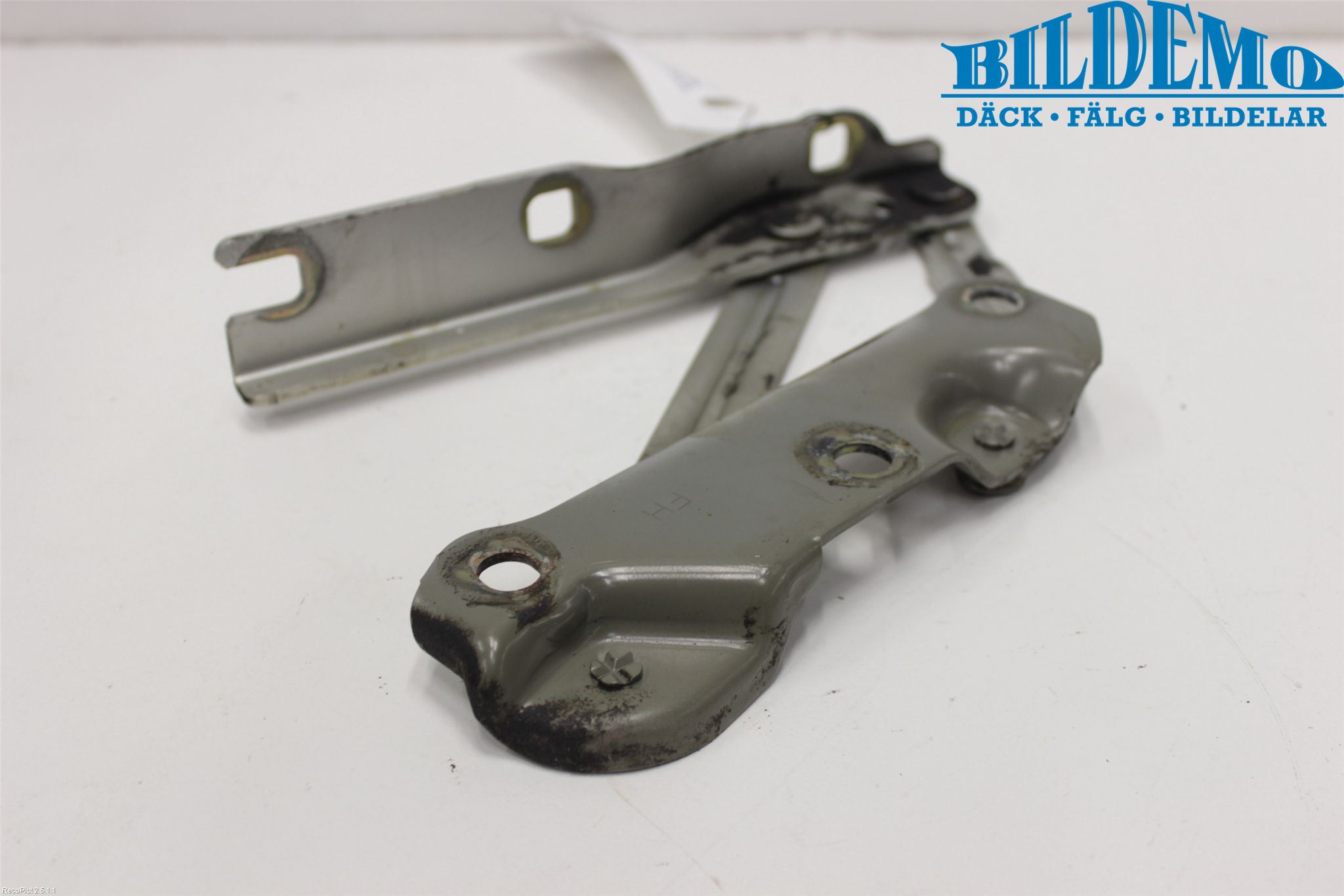 Saab 9-5 -05 Panser Hengsel - Hengsler