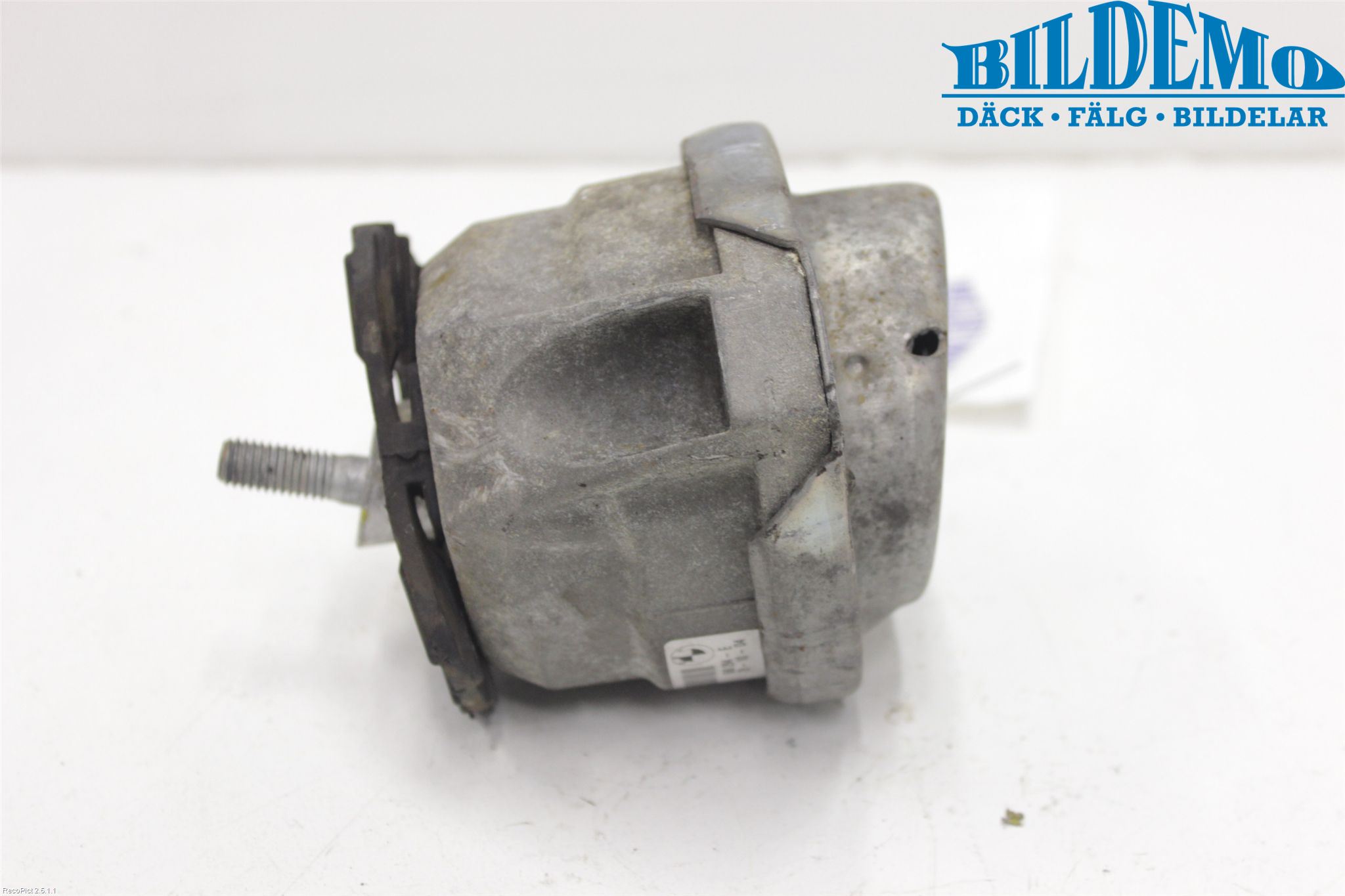 BMW 6 E63/64    02-10 Motor Feste Gummi