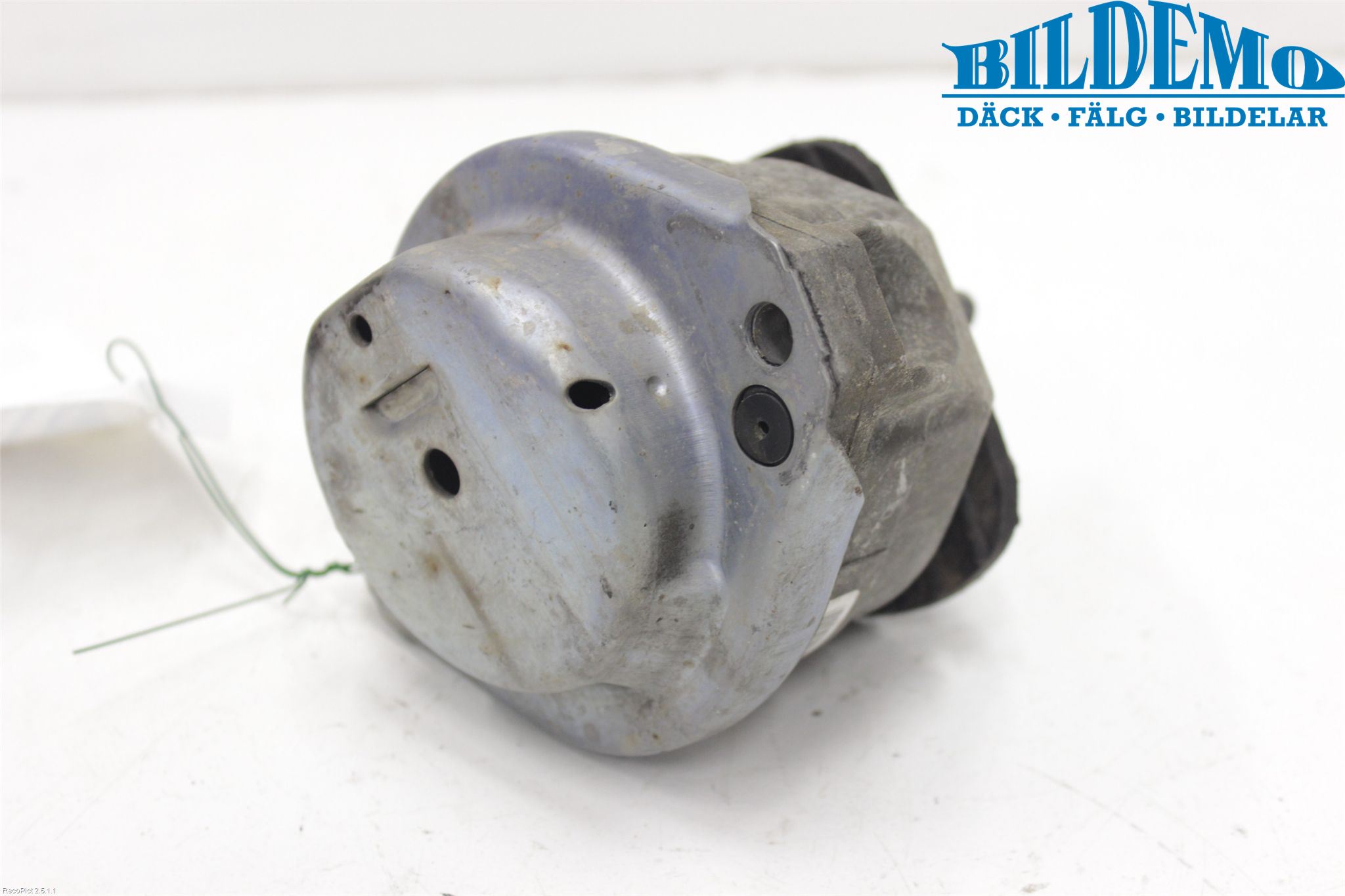 BMW 6 E63/64    02-10 Motor Feste Gummi
