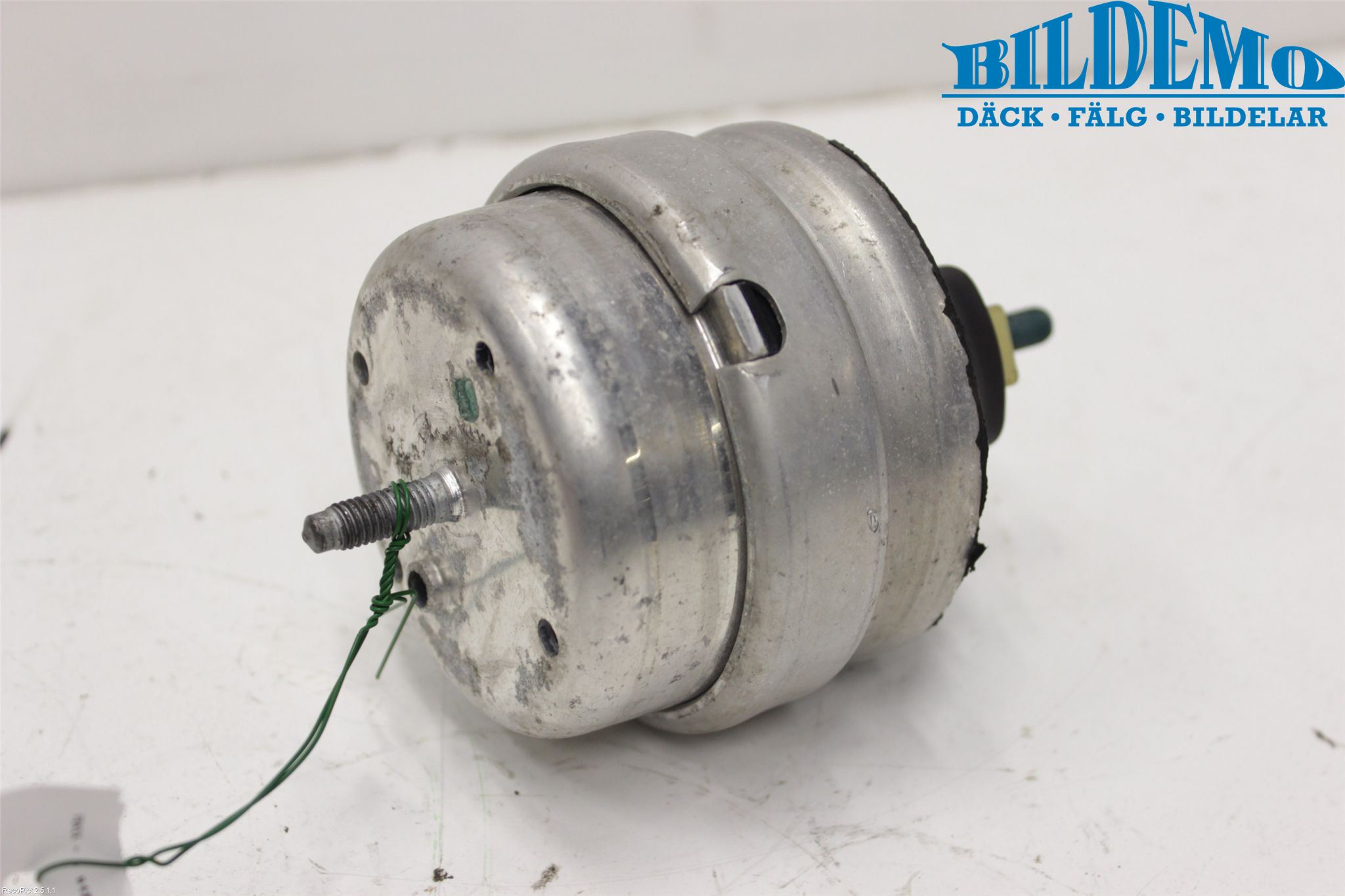 Audi A4/S4 05-07 Motor Feste Gummi