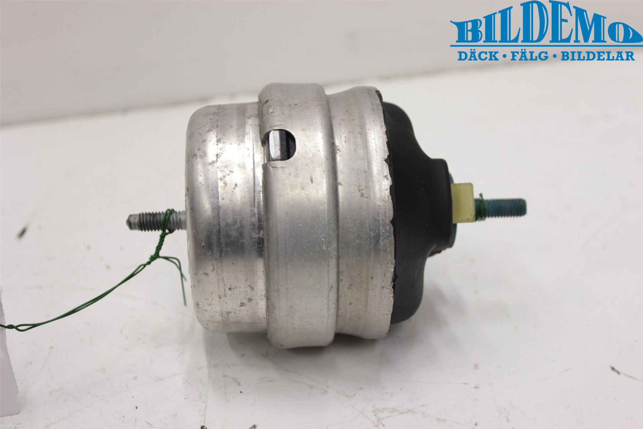 Audi A4/S4 05-07 Motor Feste Gummi