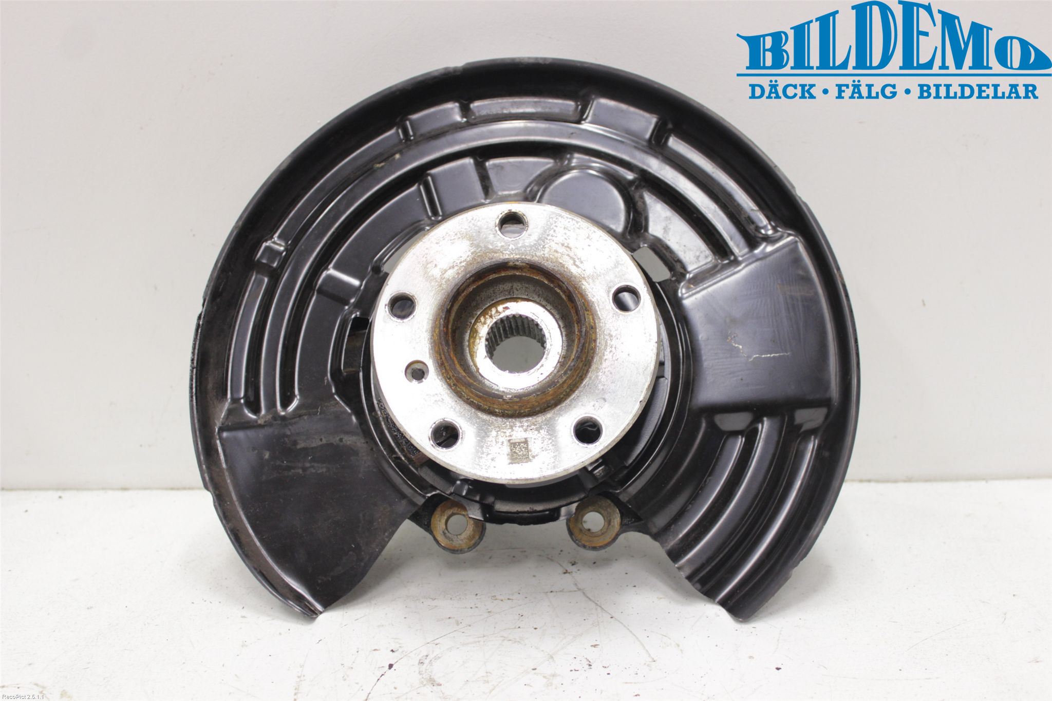 BMW 2 F22/F23/F87 Coupé/Cab 13-21 Spindel Hb
