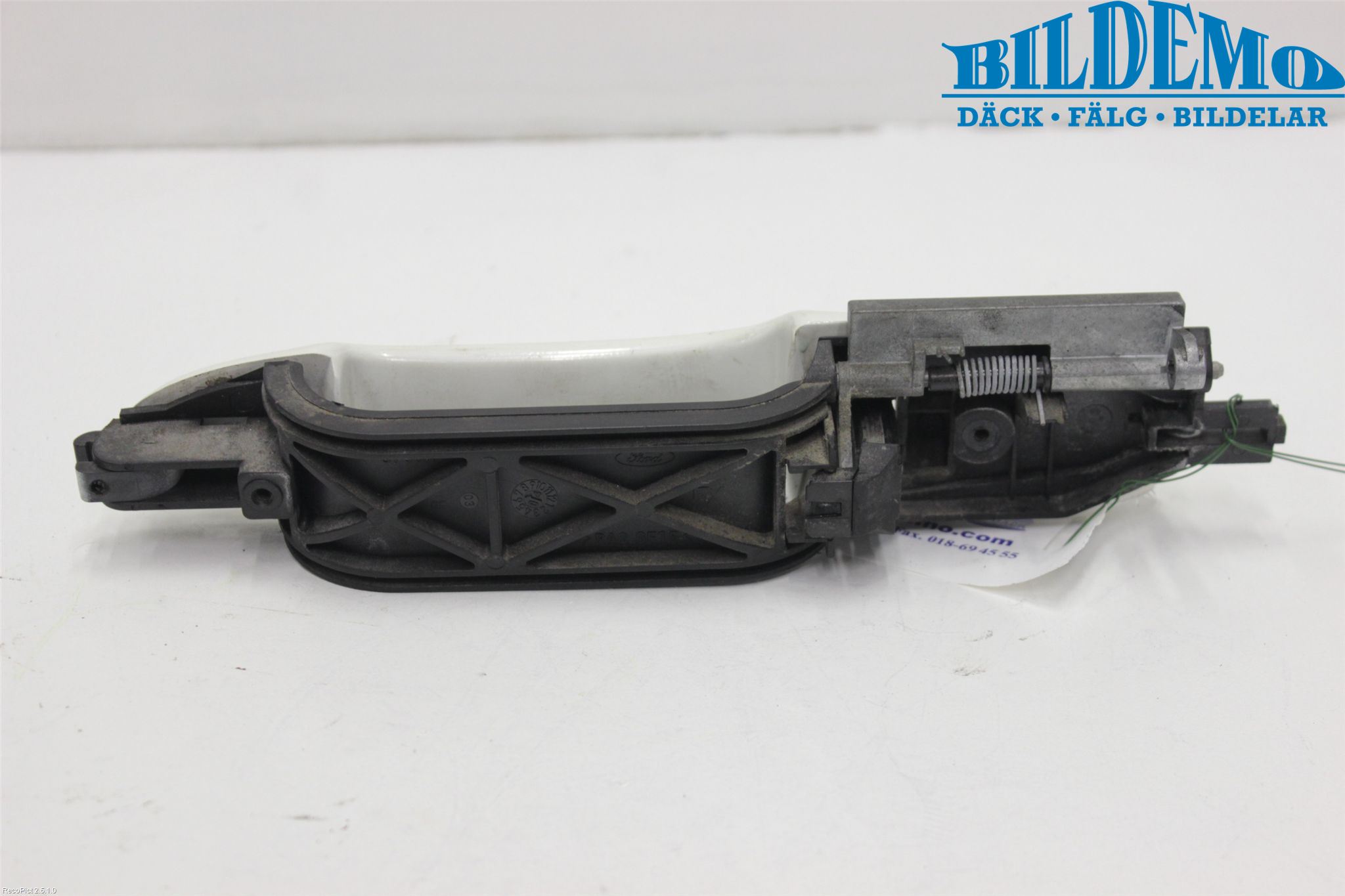 Ford FOCUS     99-04 Dørhandtak Ytre Høyre