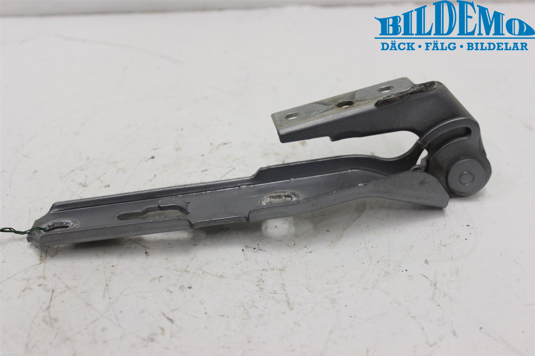 Audi A4/S4 05-07 Panser Hengsel - Hengsler