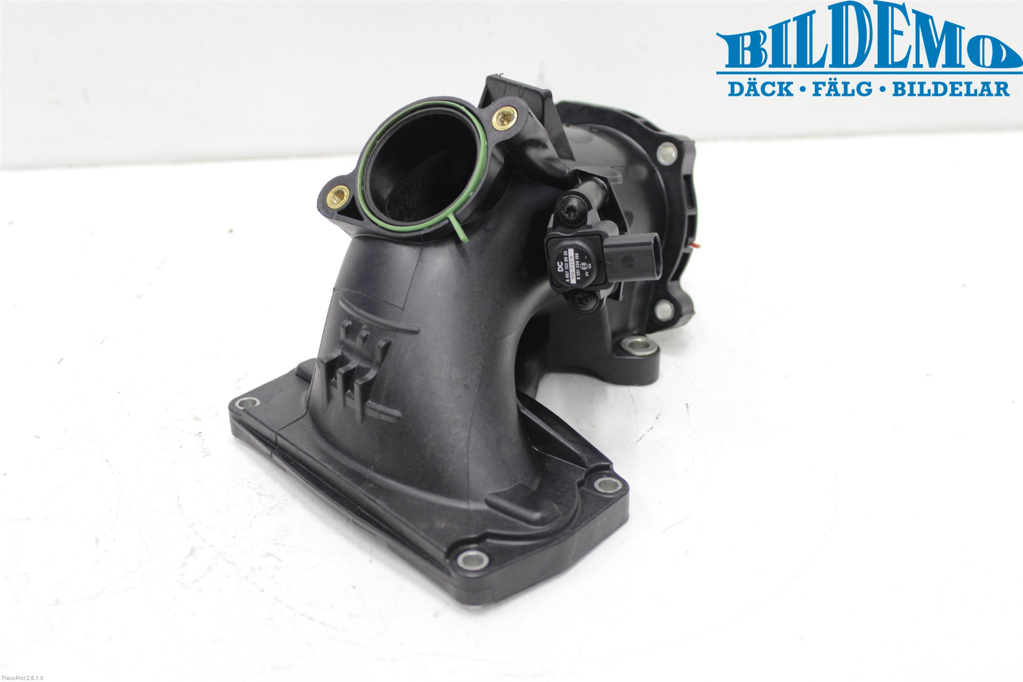 Mercedes-Benz MB VITO/VIANO (W639) 04-14 Intercooler Rør-Slange