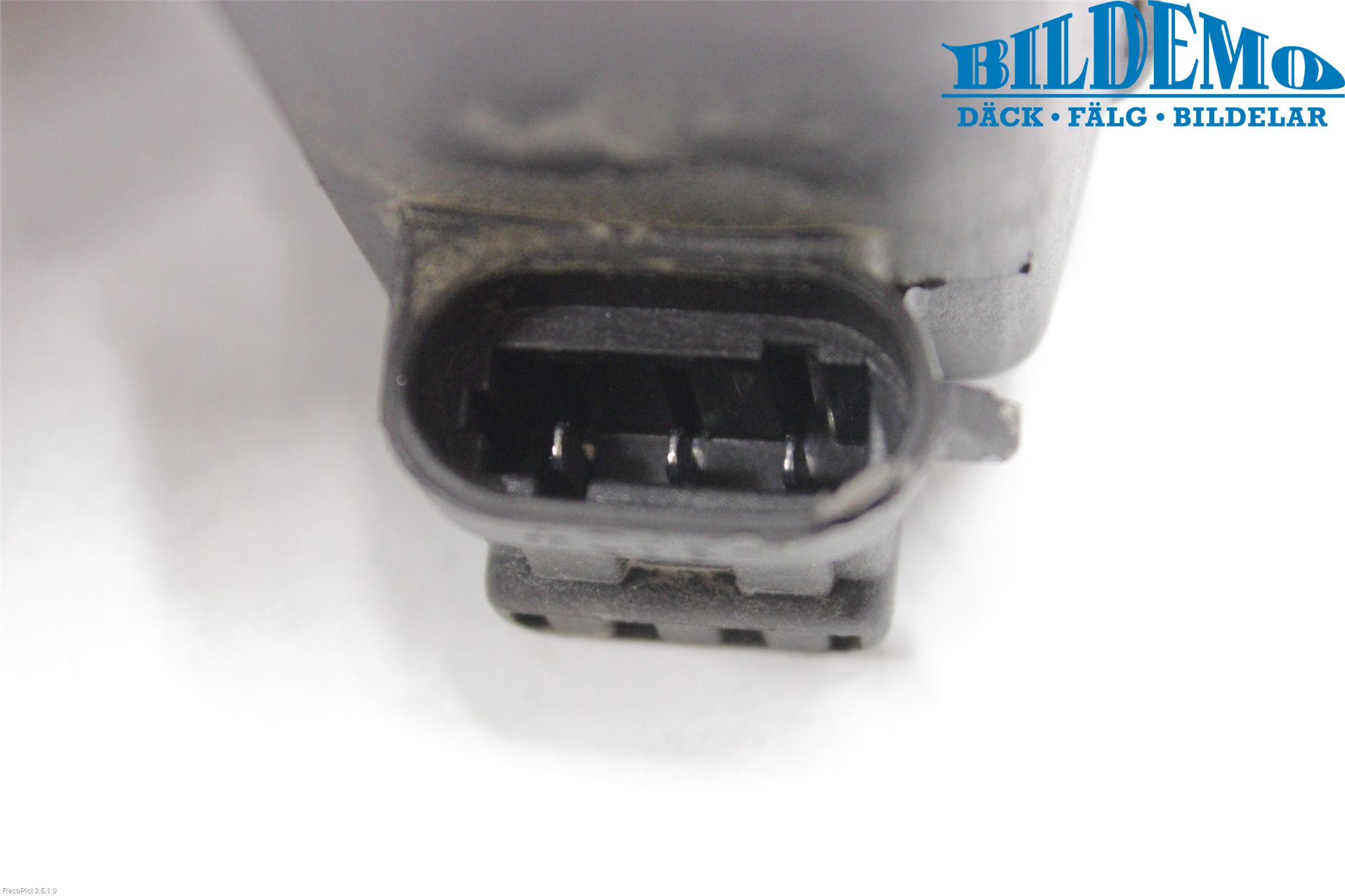 Opel VIVARO 01-14 Frontlykt Venstre
