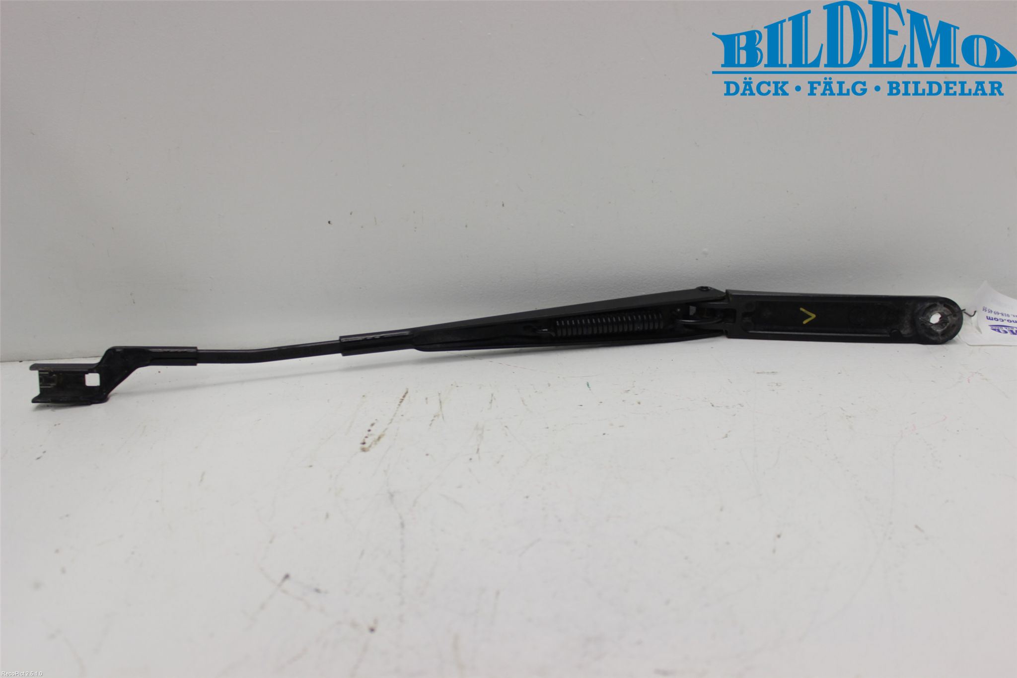 Volkswagen VW PASSAT CC 08-16 Viskerarm-Armer Frontrute