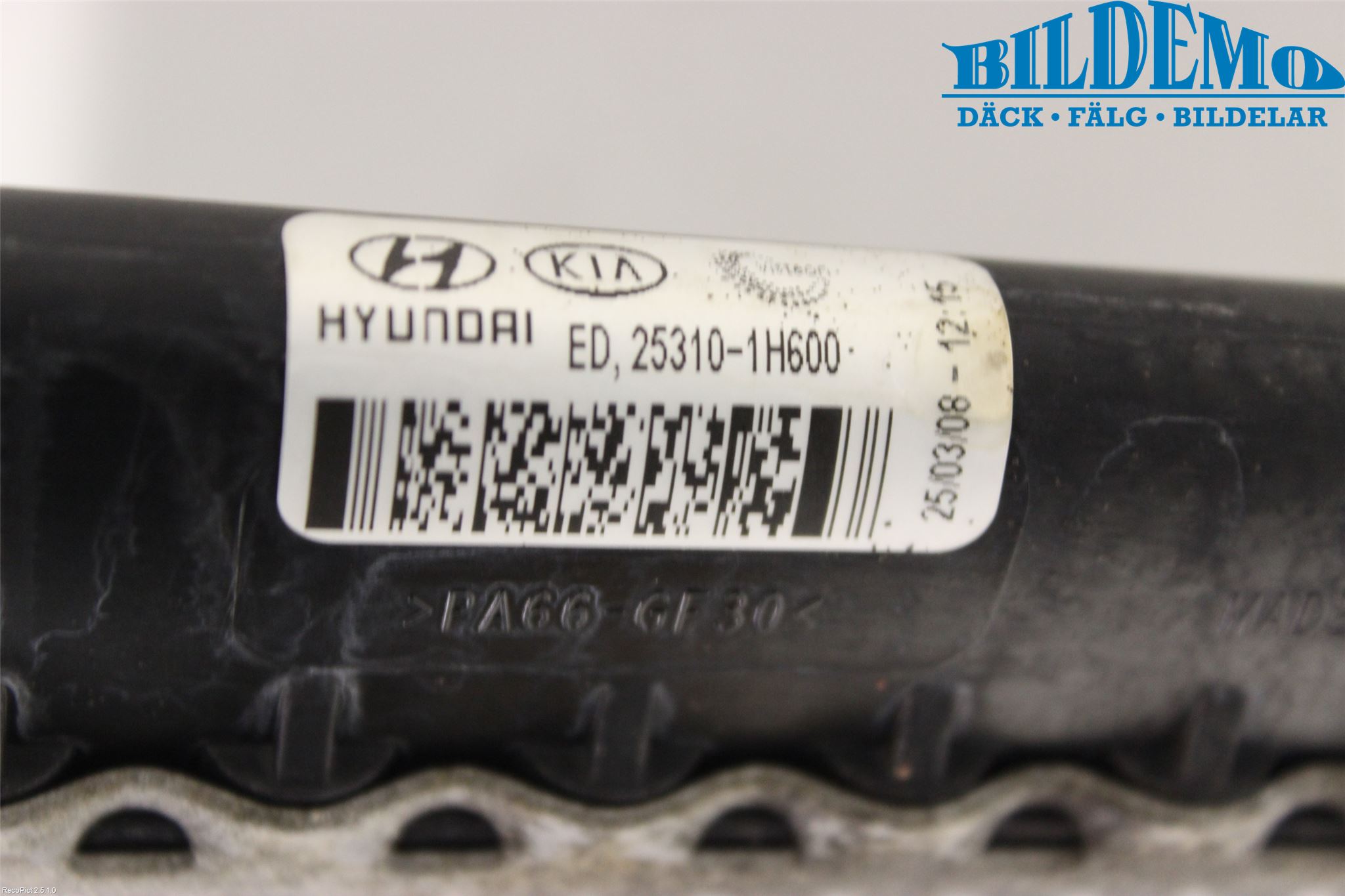 Kia CEED 06-12 Radiator Manuell