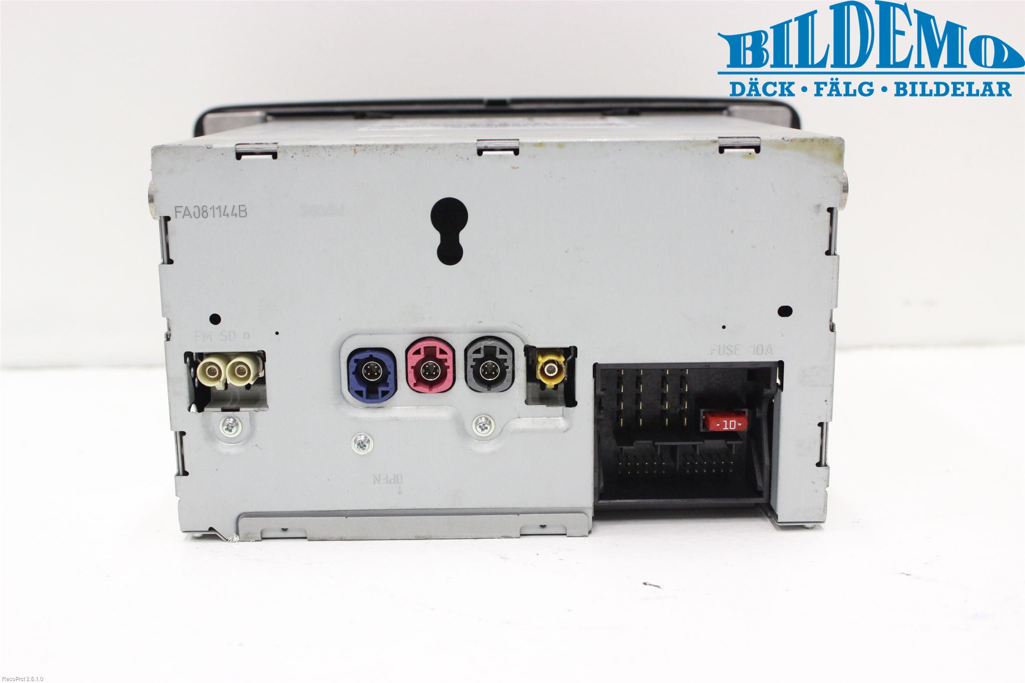 Mercedes-Benz MB B-KLASS (W246/W242) 12-19 Stereo Radio Med Cd