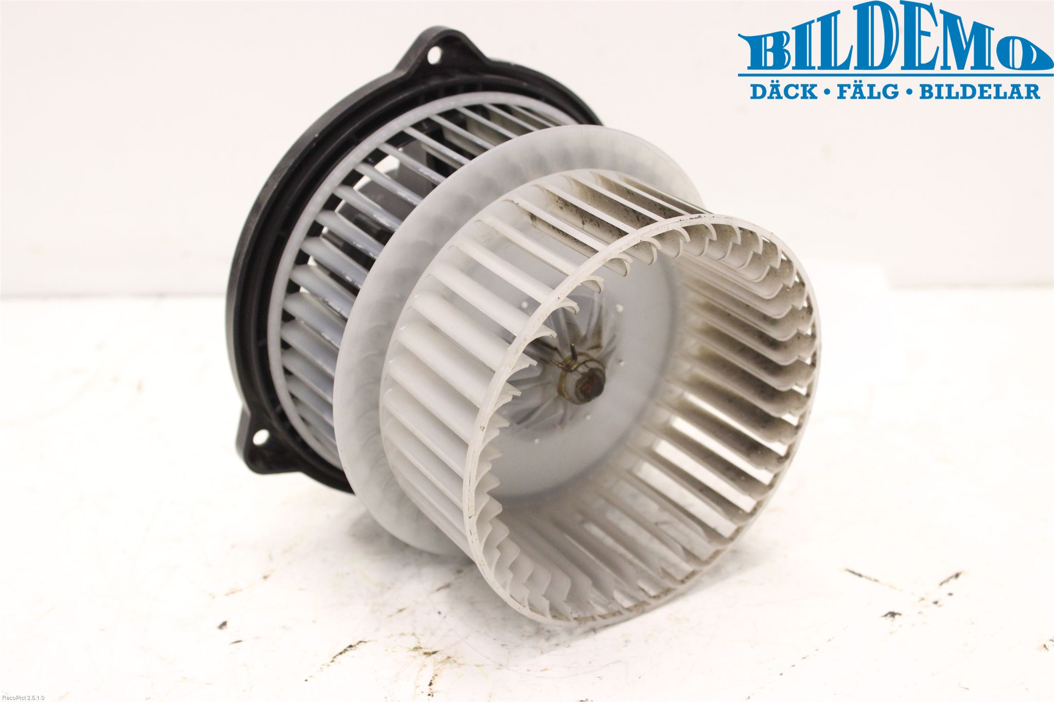 Toyota YARIS P1 99-03 Varmeapparat Viftemotor