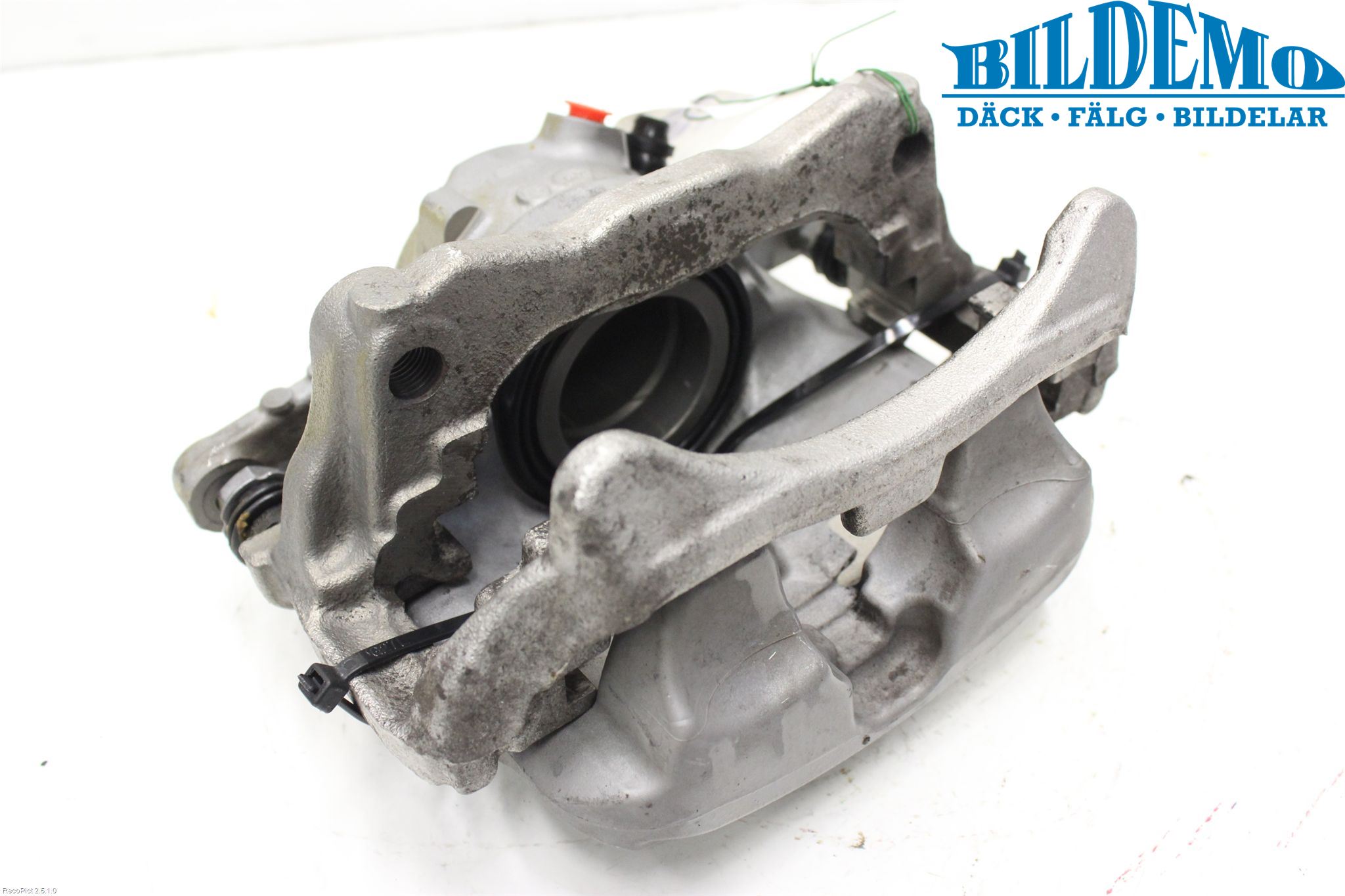 Mercedes-Benz MB C-KLASS (W205) 14-21 Bremsecaliper Foran Venstre