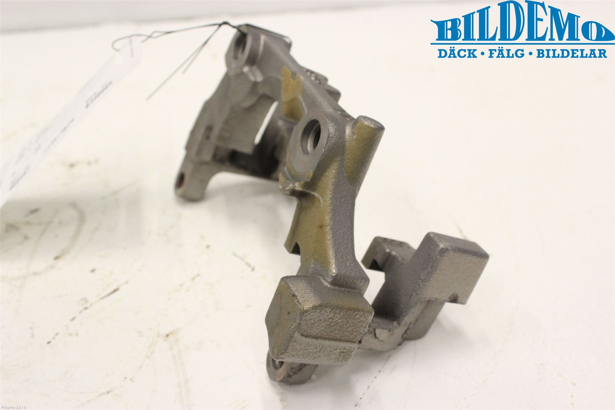 Mercedes-Benz MB C-KLASS (W205) 14-21 Bremsecaliper Feste Holder