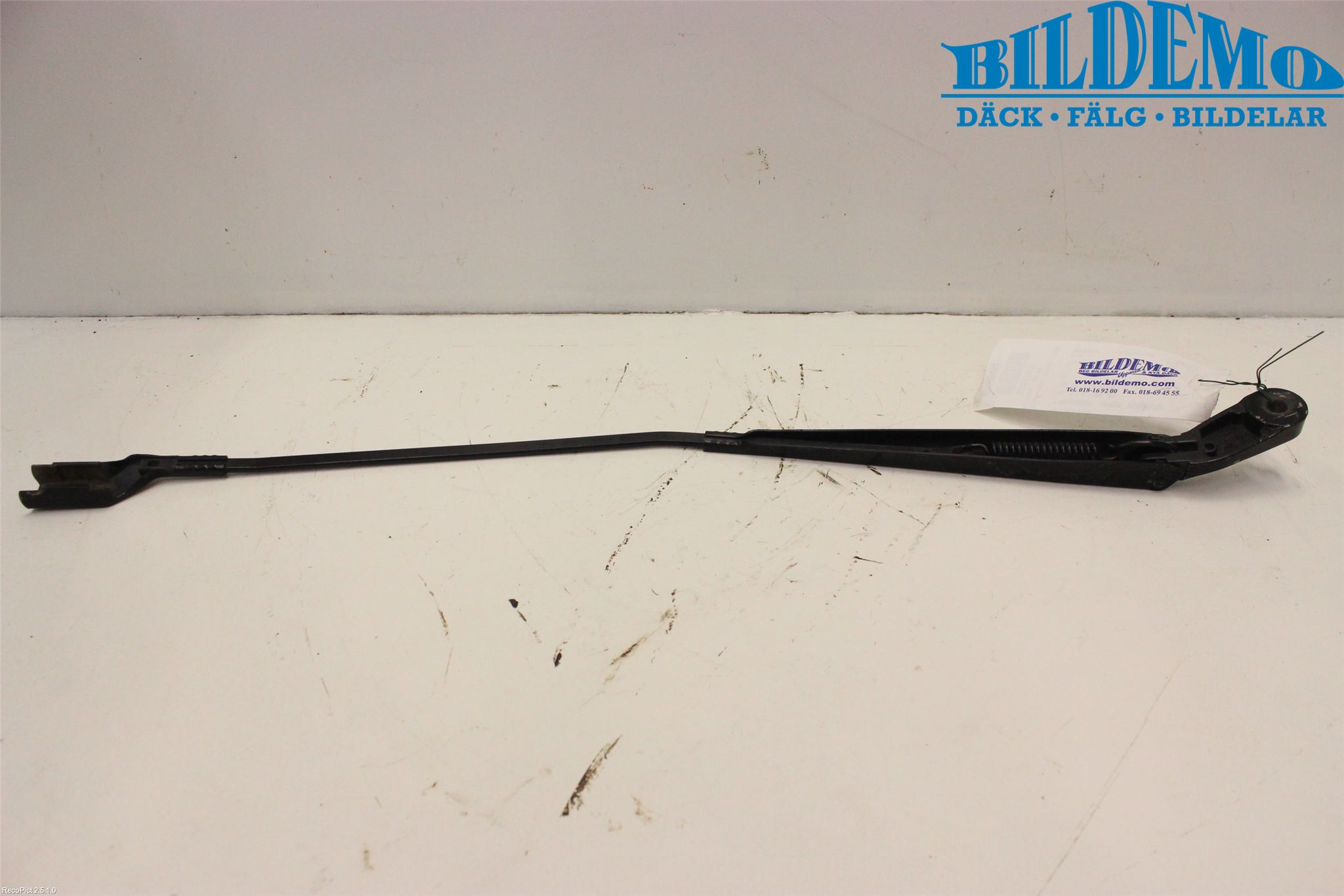 Volkswagen VW POLO 05-09 Viskerarm-Armer Frontrute