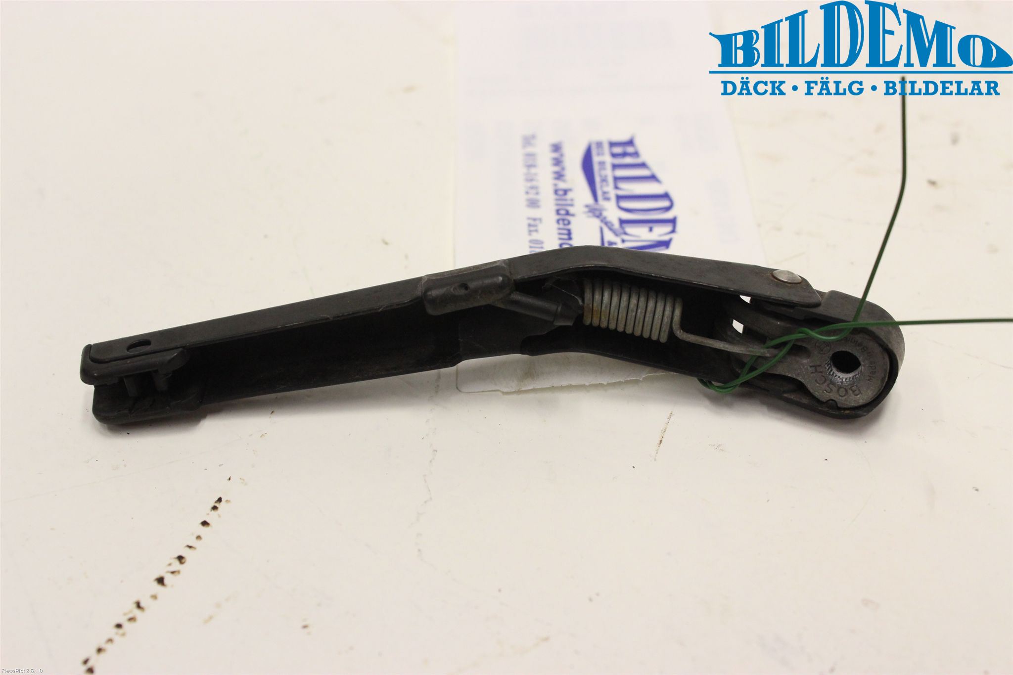 Saab 9-5 -05 Frontlykt Viskerarm