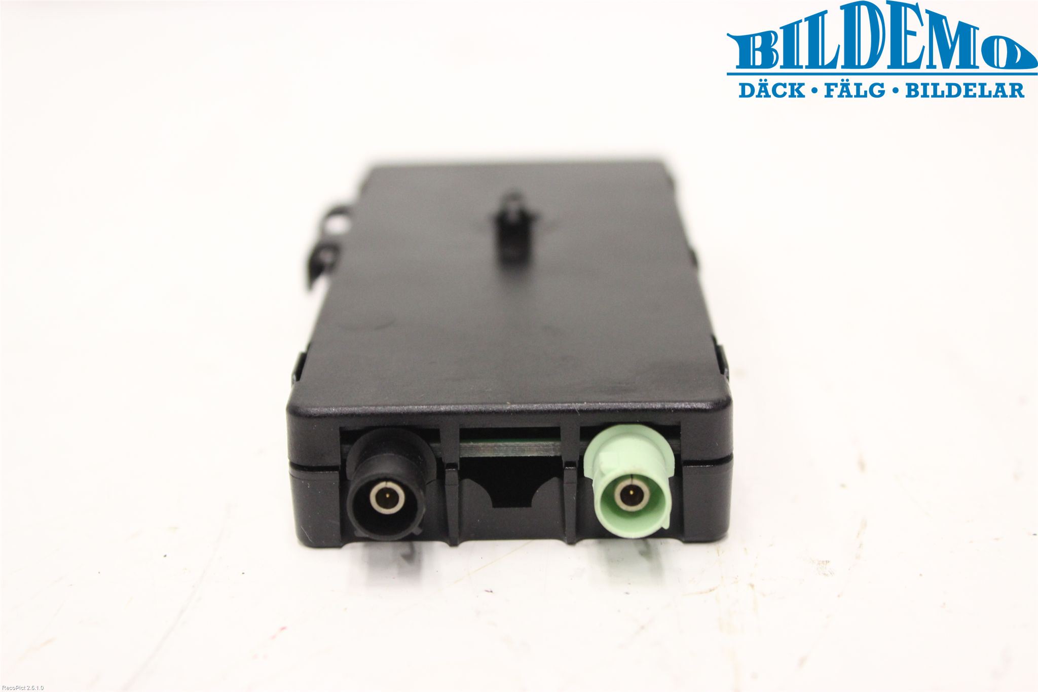 BMW 1 F20/F21 11-19 Stereo Antenneforsterker