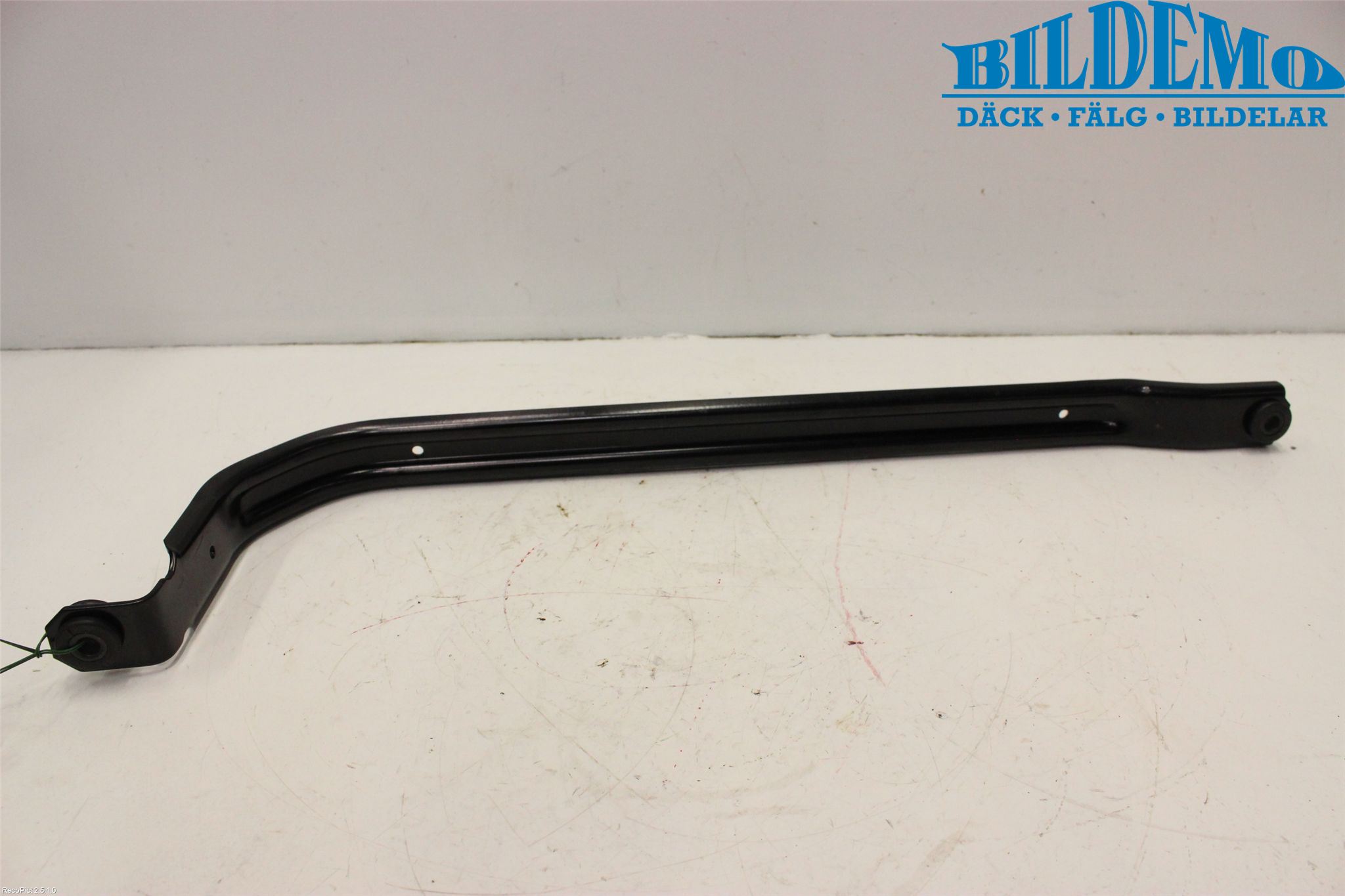 BMW 1 F20/F21 11-19 Drivstofftank Bånd-Feste