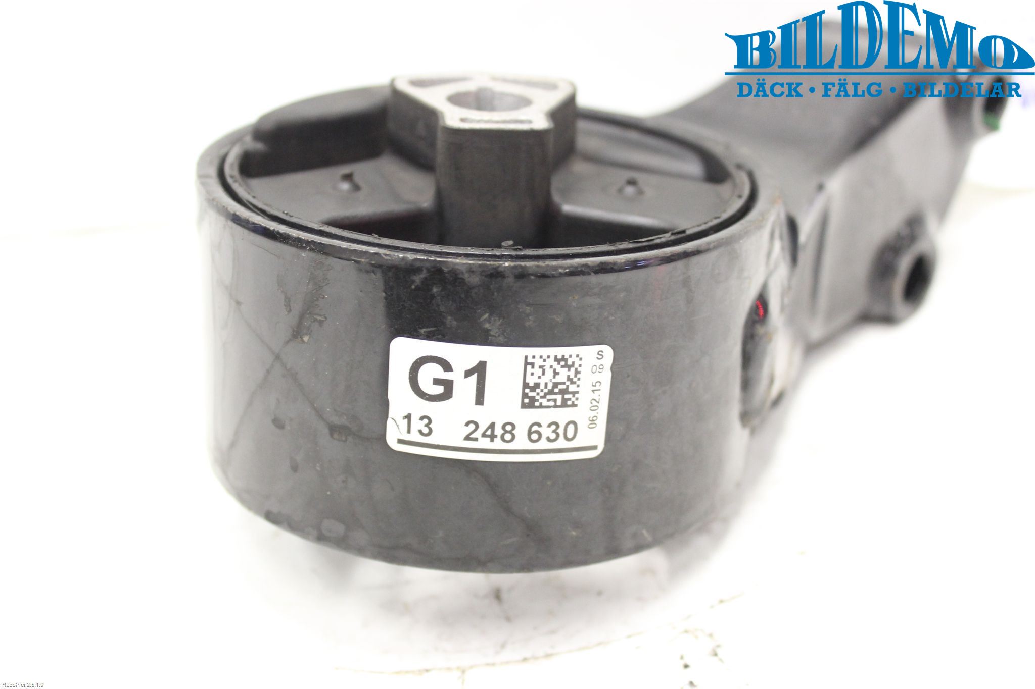 Opel ASTRA J 10-15 Motor Feste Gummi