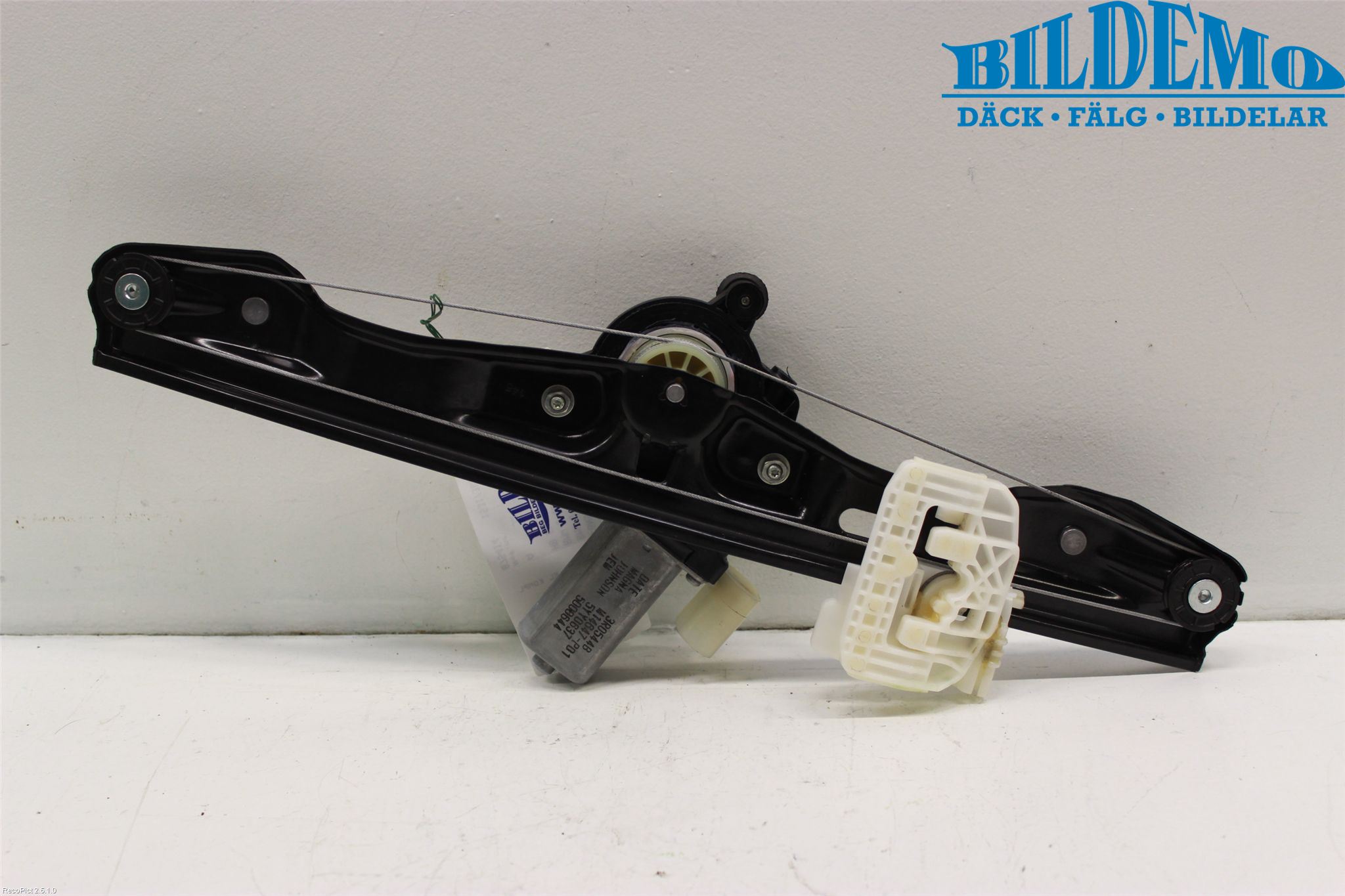 BMW 3 F30/F31/F80 12-19 Vindusheis El Komp