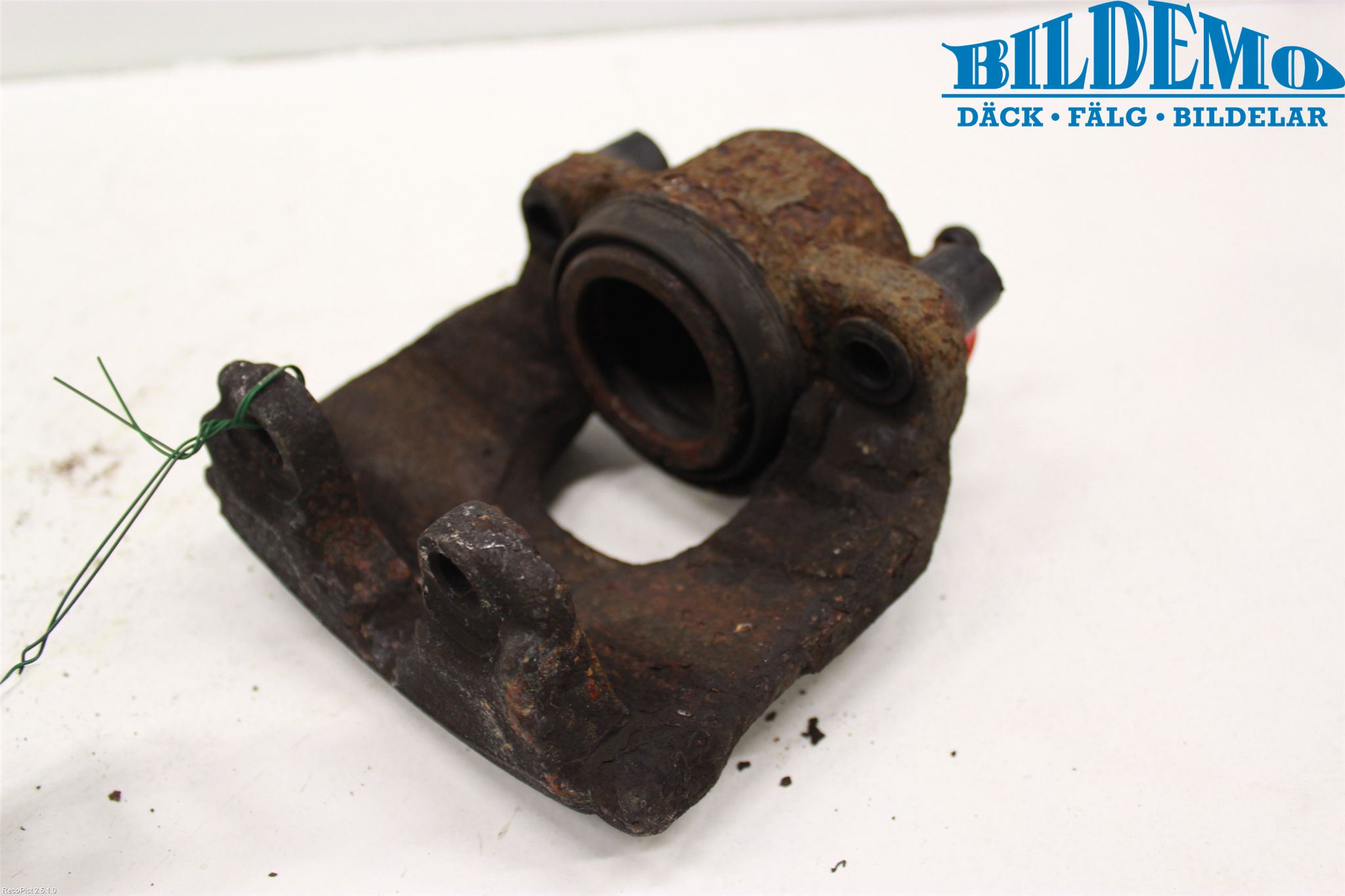 Ford MONDEO 07-15 Bremsecaliper Foran Høyre