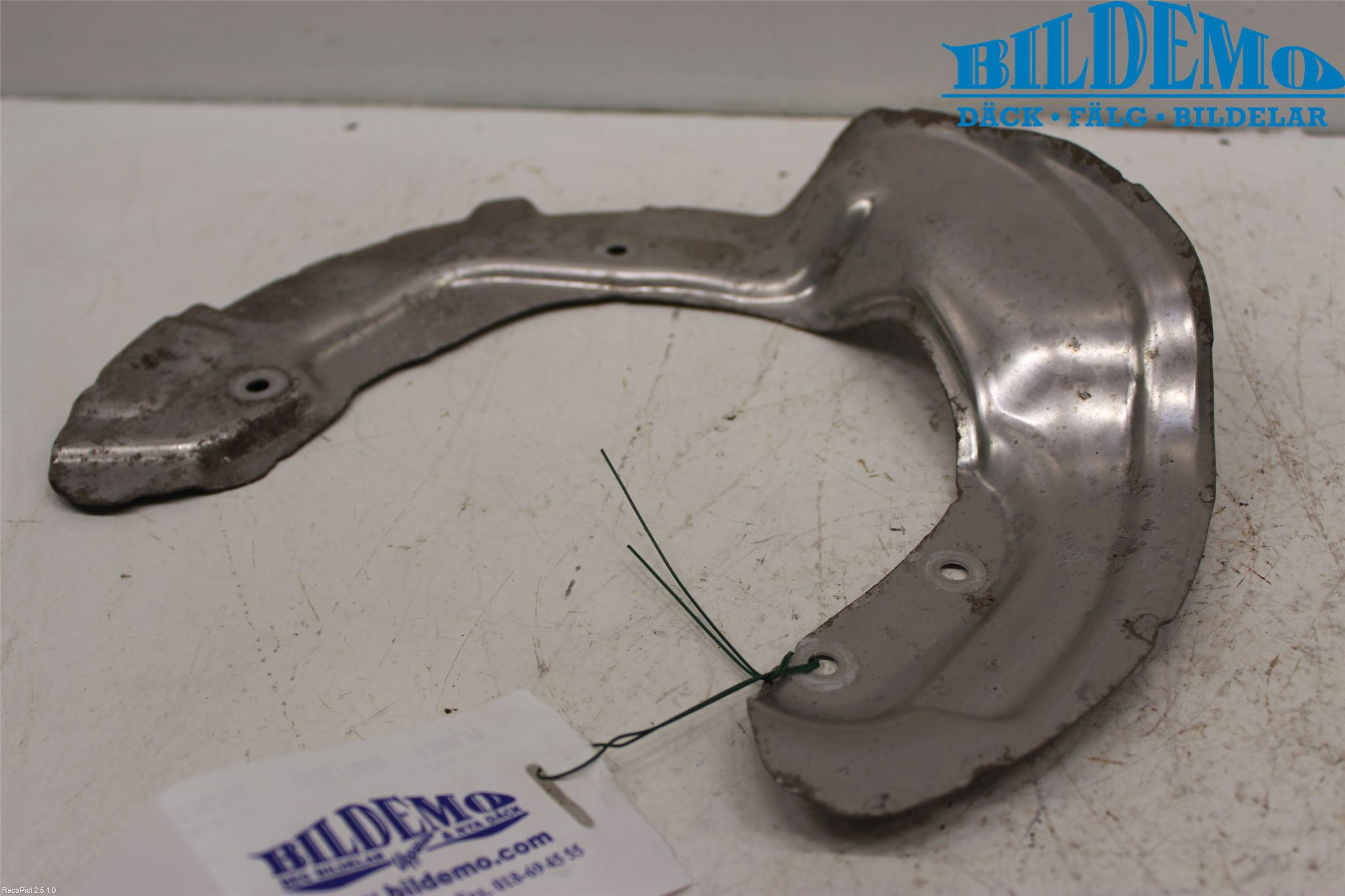 BMW 3 F30/F31/F80 12-19 Bremseskjold Foran