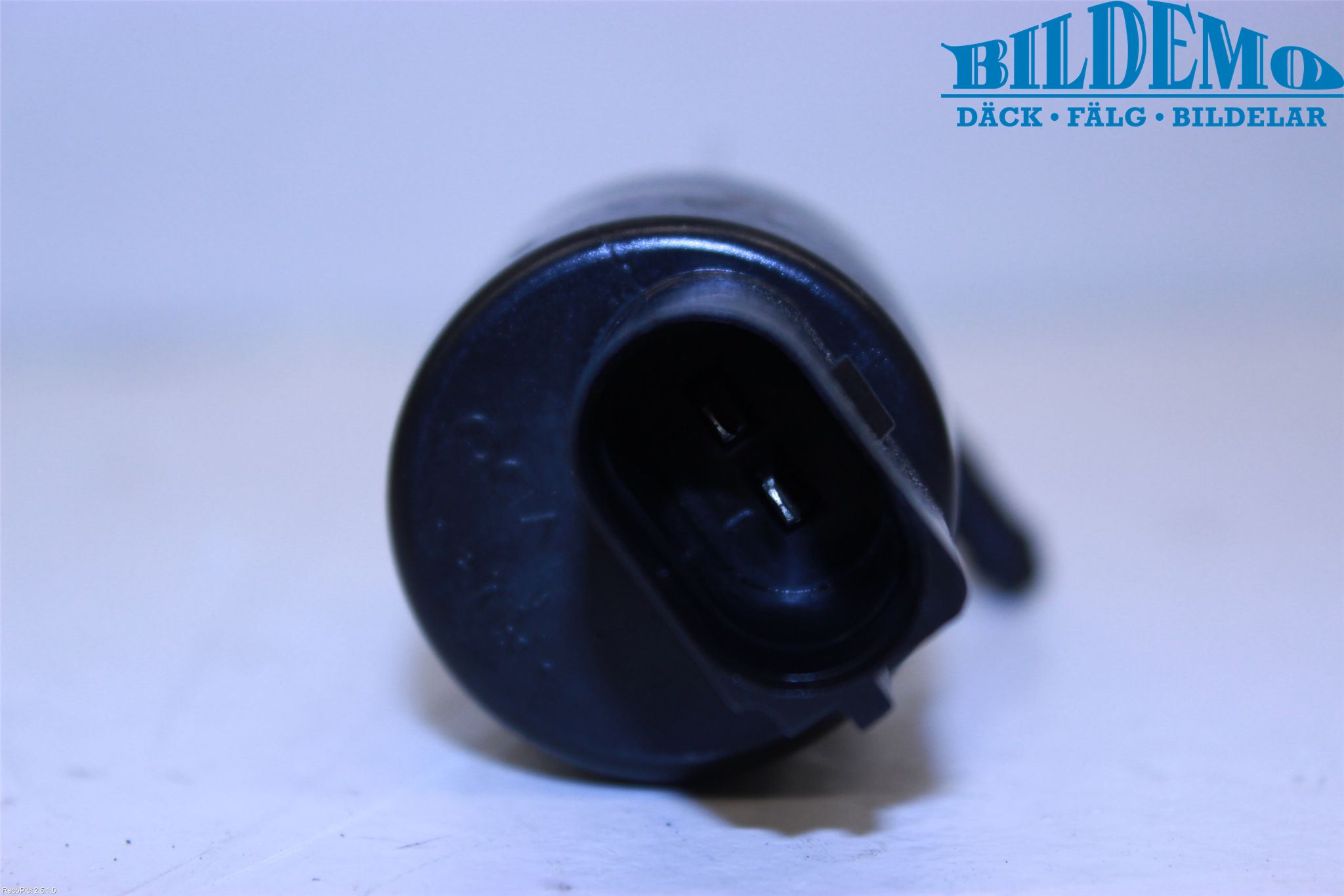 BMW 5 F10/F11/F18 09-17 Spylerpumpe Frontrute