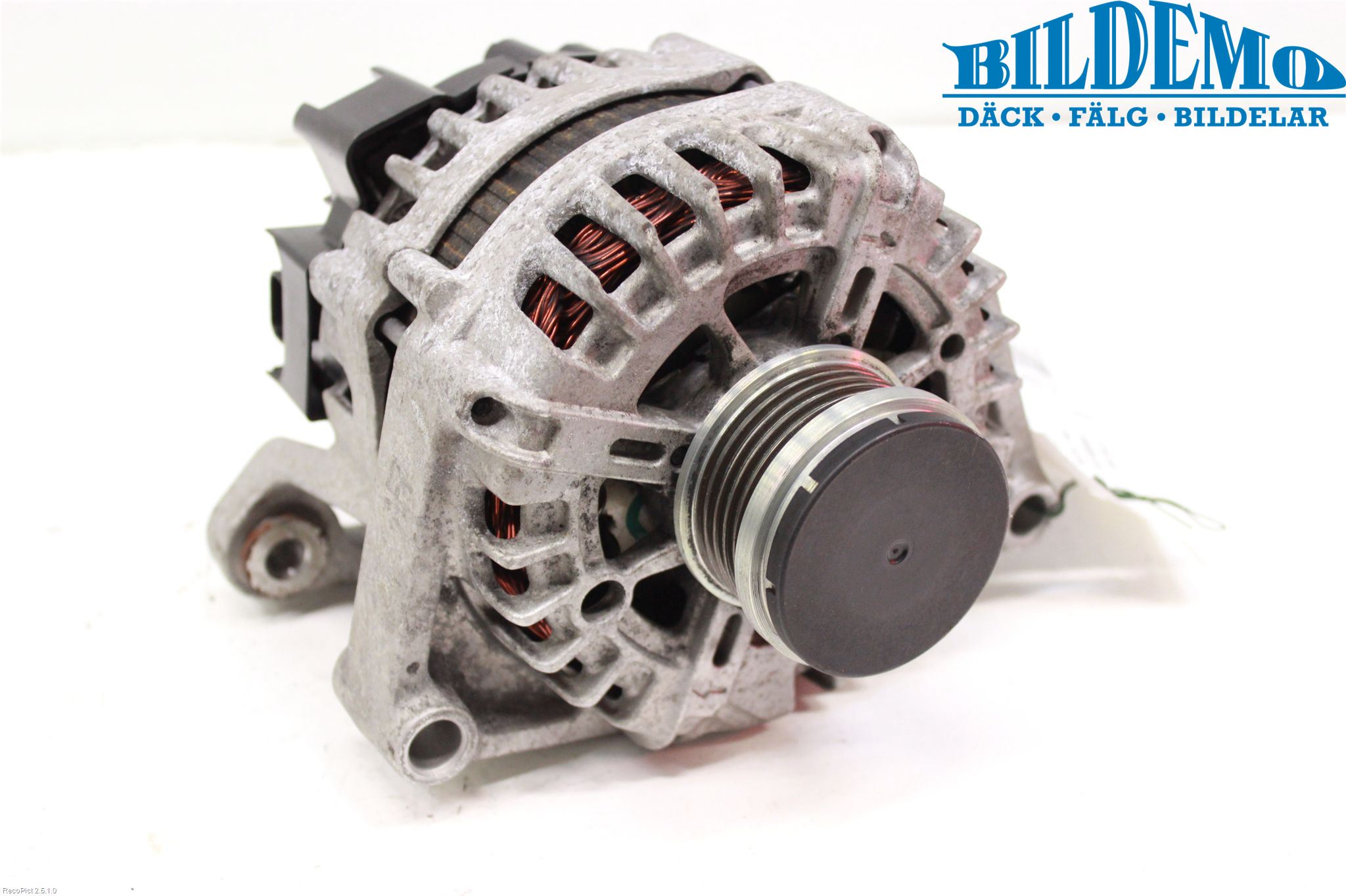 Opel ASTRA J 10-15 Dynamo