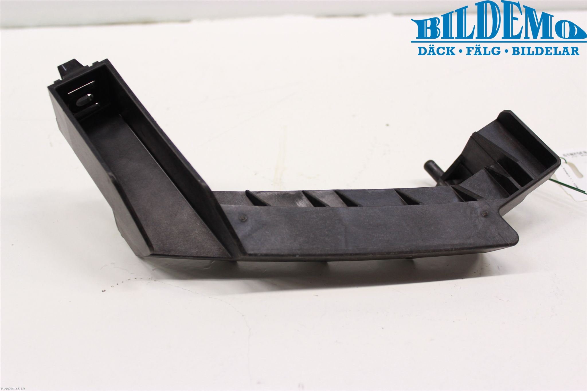 Mazda 6 08-13 Frontlykt Holder-Feste