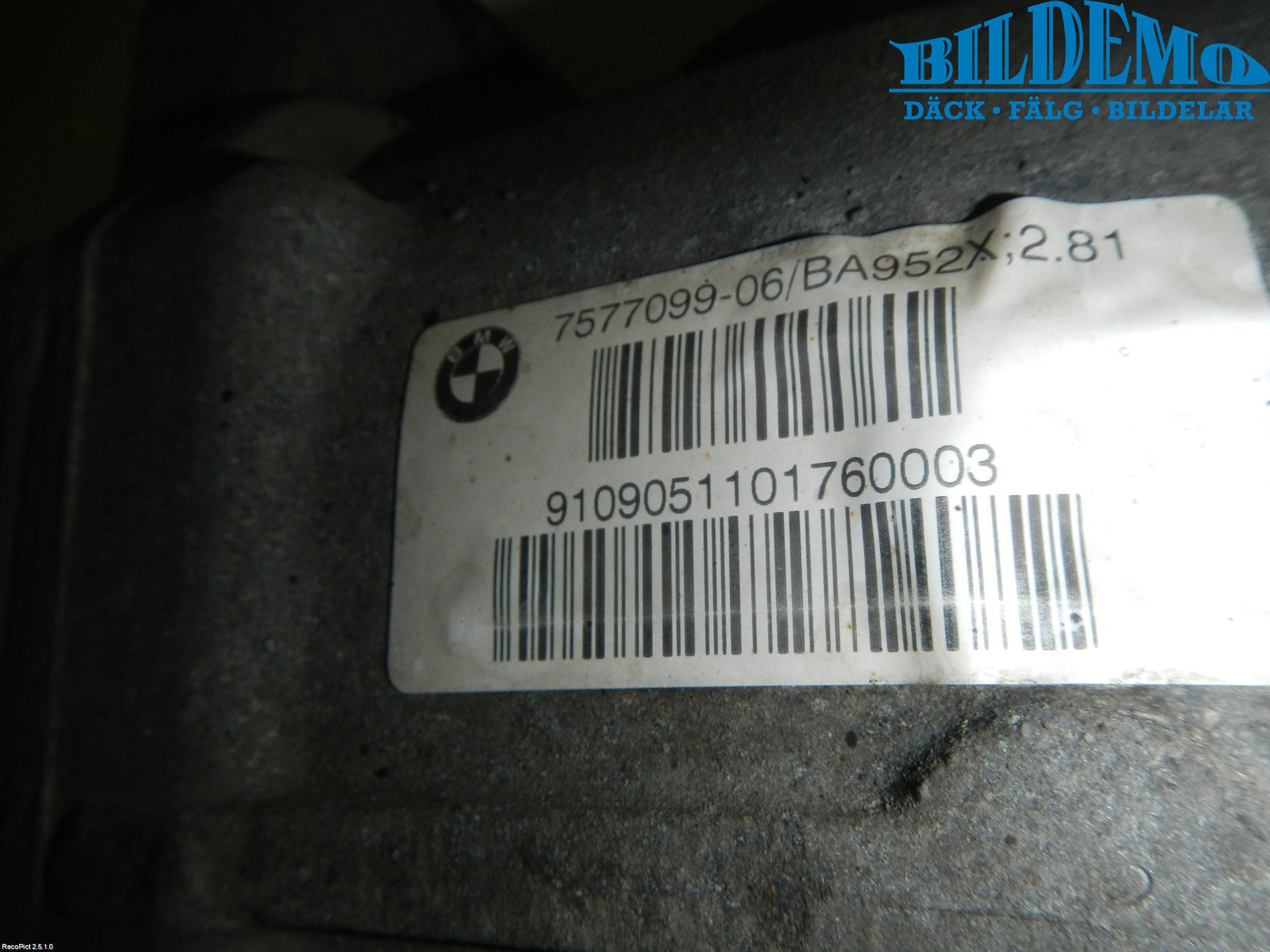 BMW 7 F01/02/03/04 09-15 Bakaksel Kardang Bak -Diff