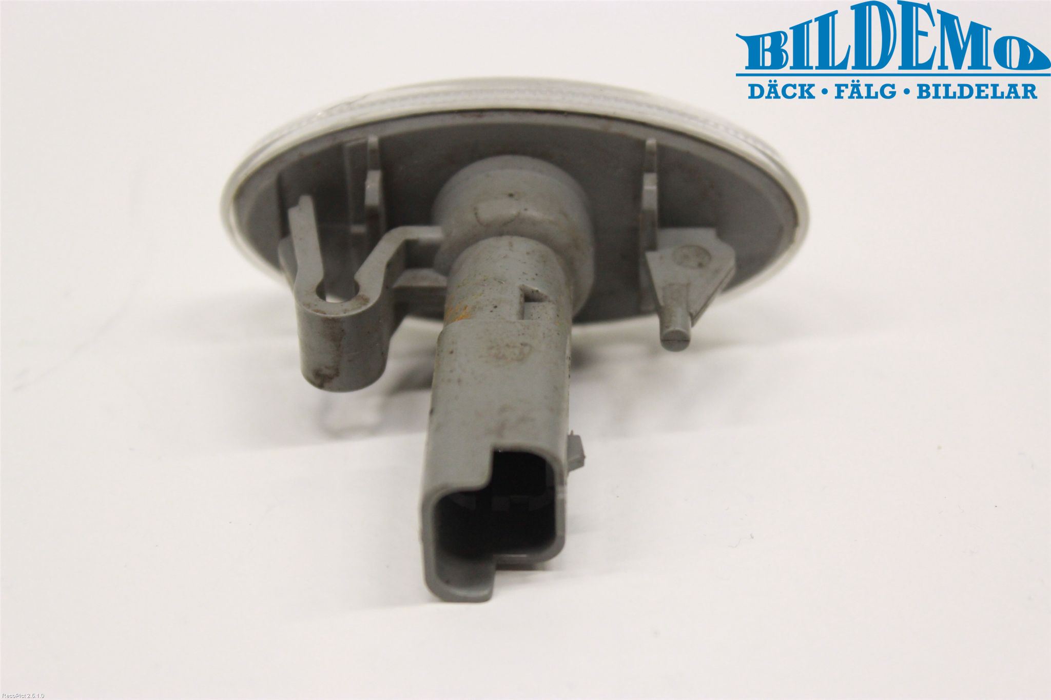 Peugeot 307     05-08 Blinklykt Side Venstre