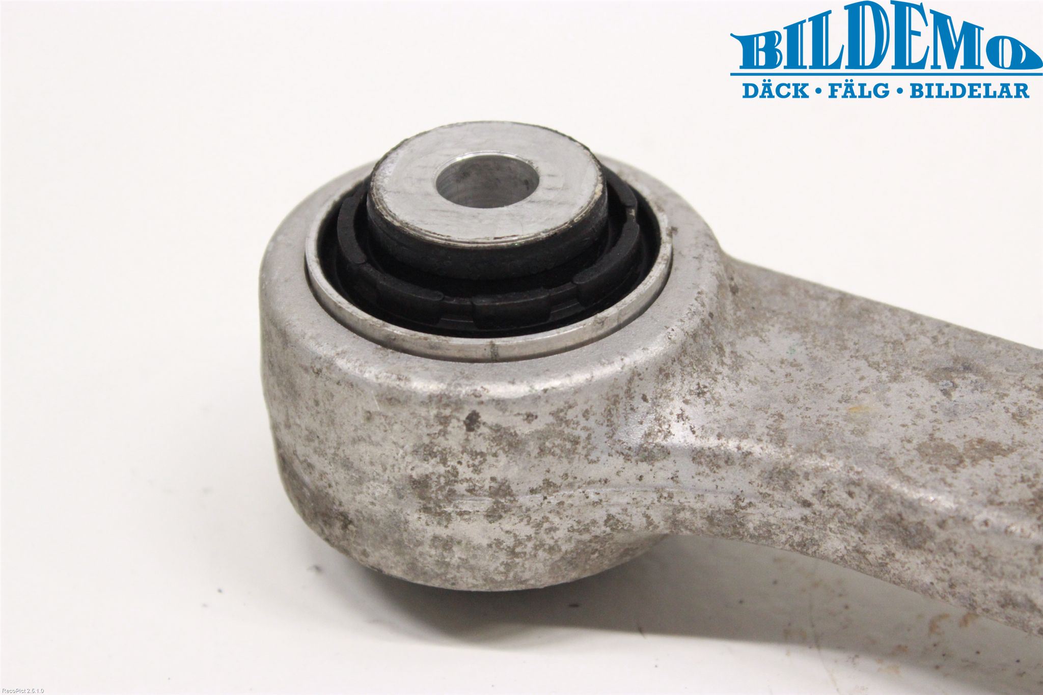 BMW 5 F10/F11/F18 09-17 Bærearm Bak Venstre Øvre