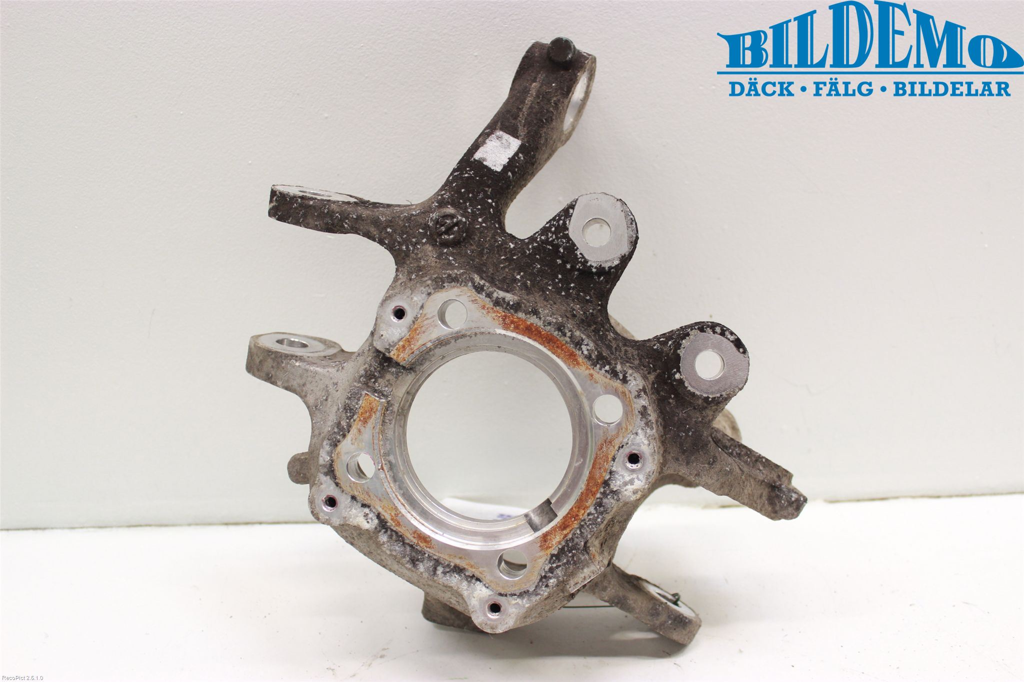 BMW 5 F10/F11/F18 09-17 Spindel Hb