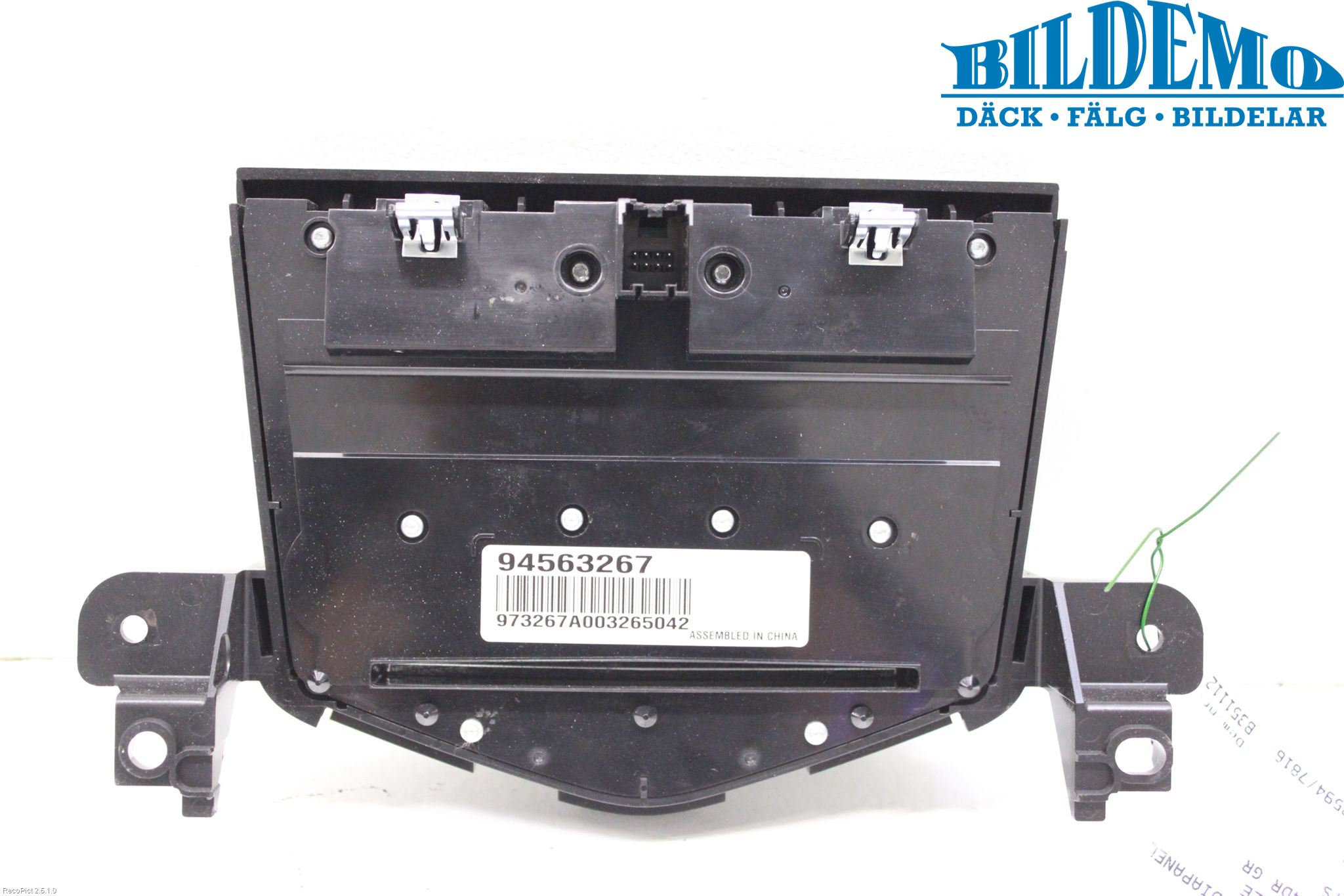 GM CHEVROLET CRUZE Stereo Radio Med Cd