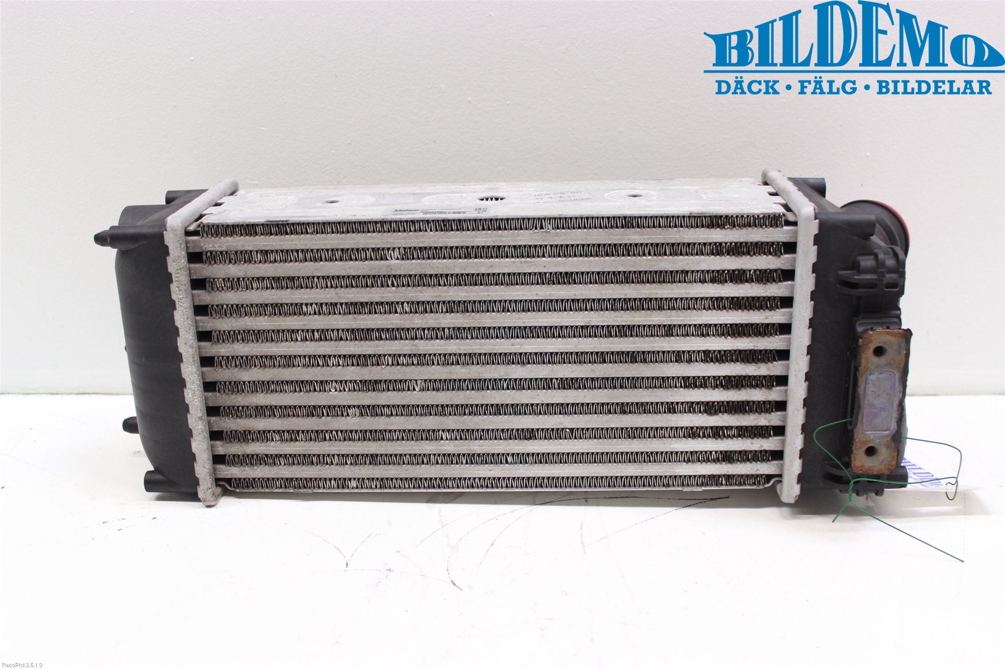 Peugeot 307     05-08 Intercooler Radiator