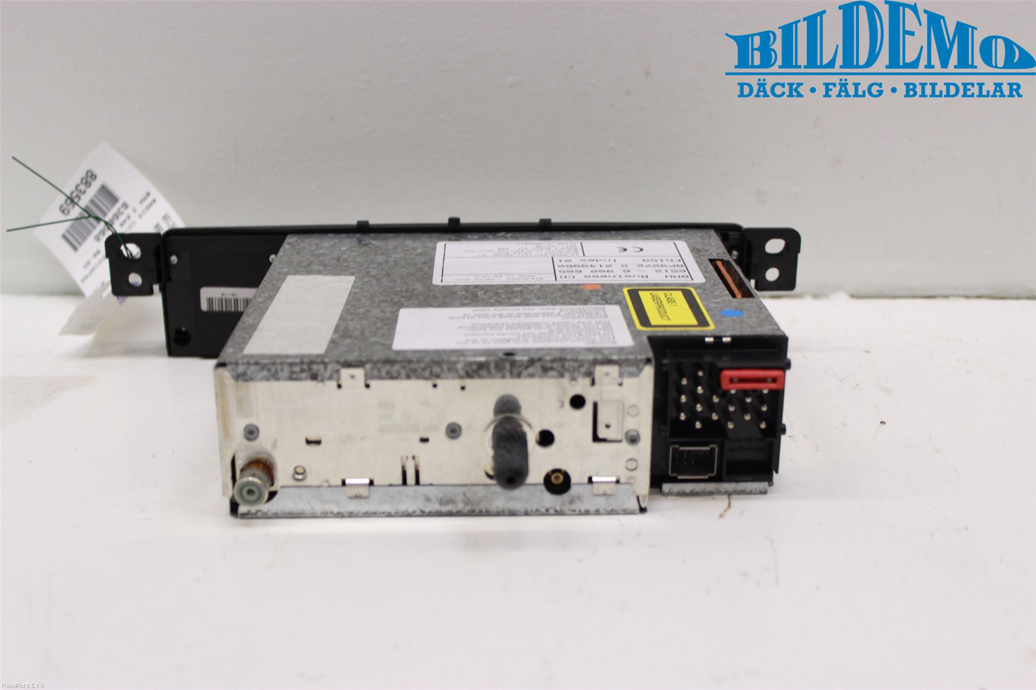 BMW 3 E46      98-05 Stereo Radio Med Cd